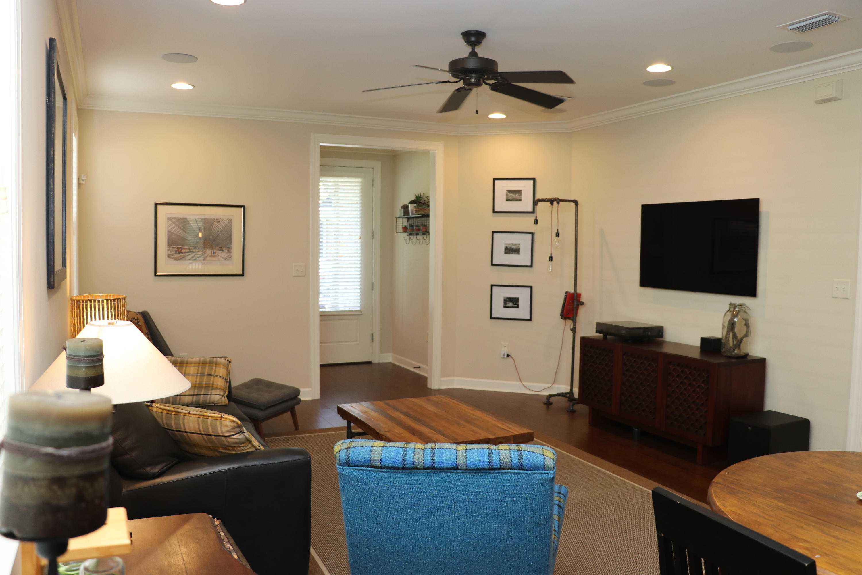 MARINA LANDING - Residential