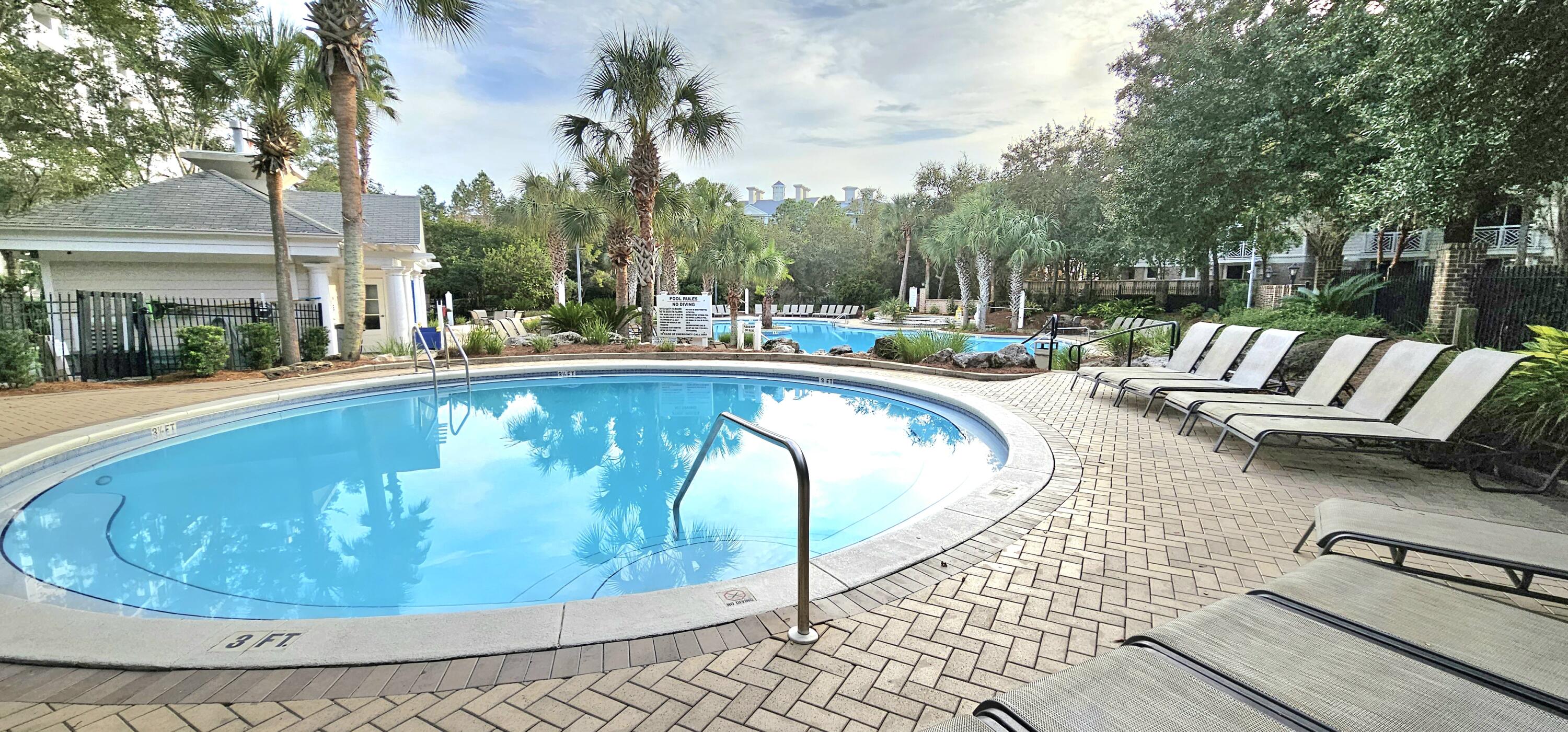 BAHIA CONDO - Residential