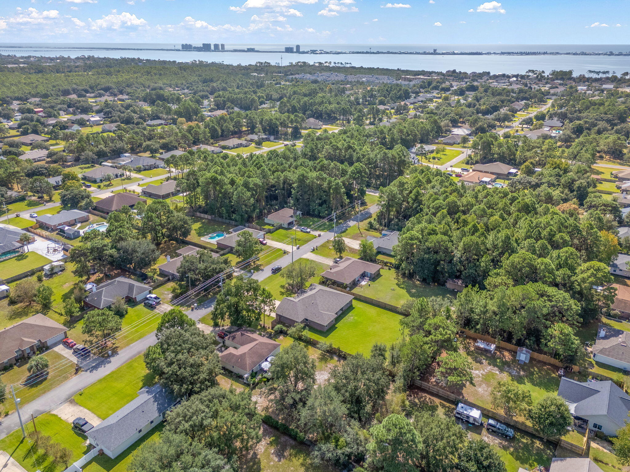 HOLLEY BY THE SEA - Residential