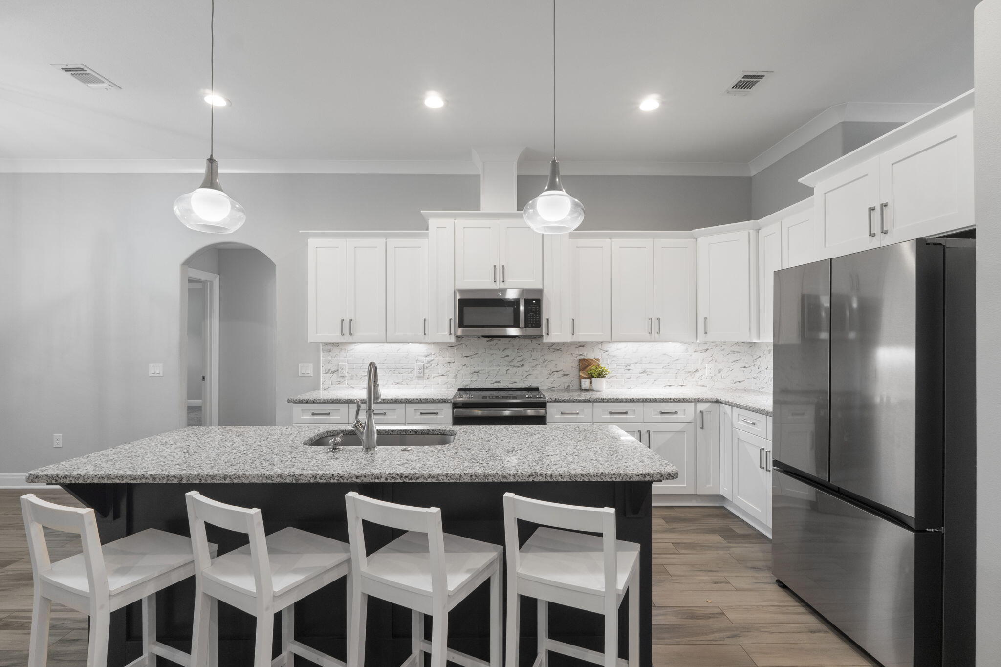 HOLLEY BY THE SEA - Residential
