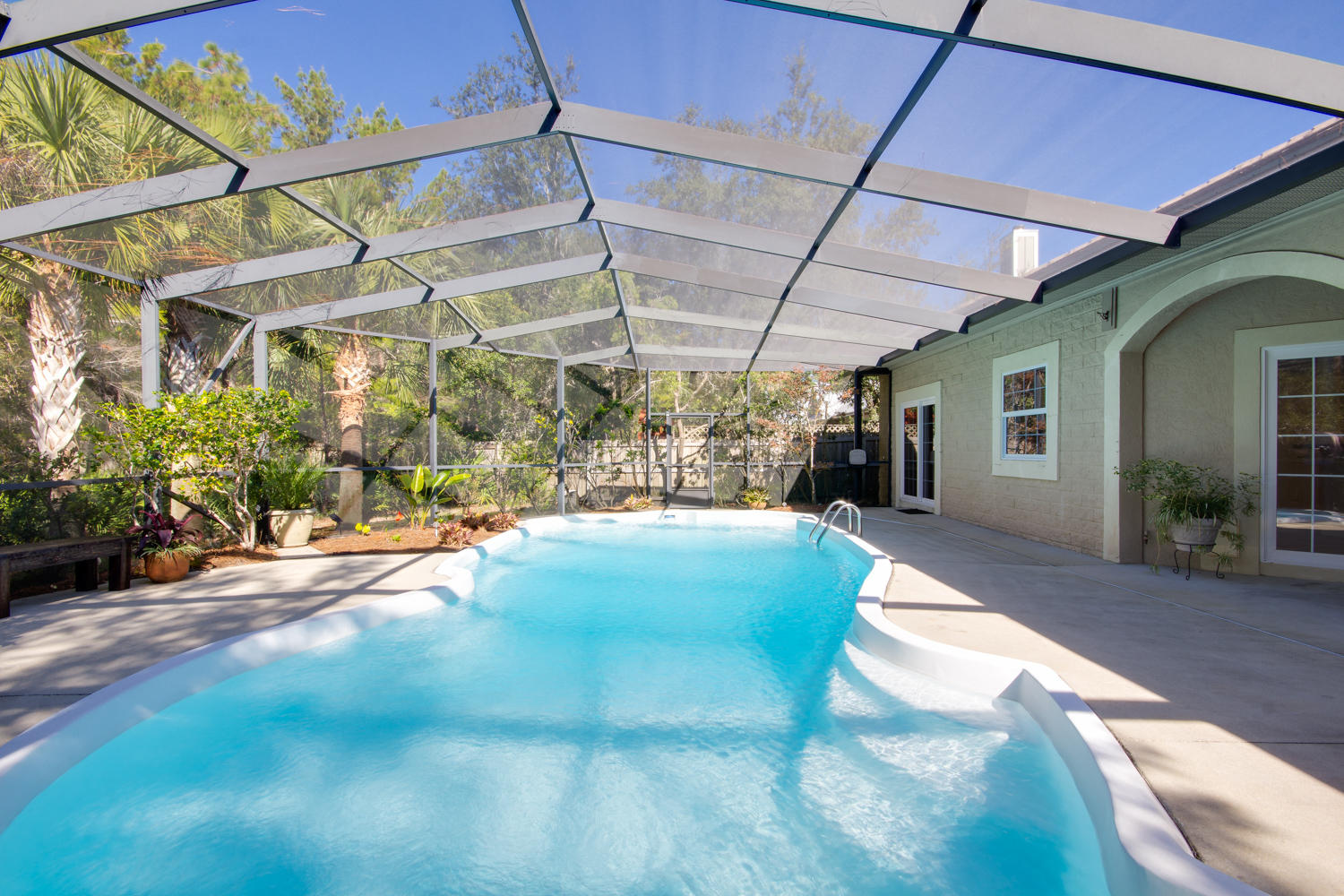 BOTANY BAYOU - Residential