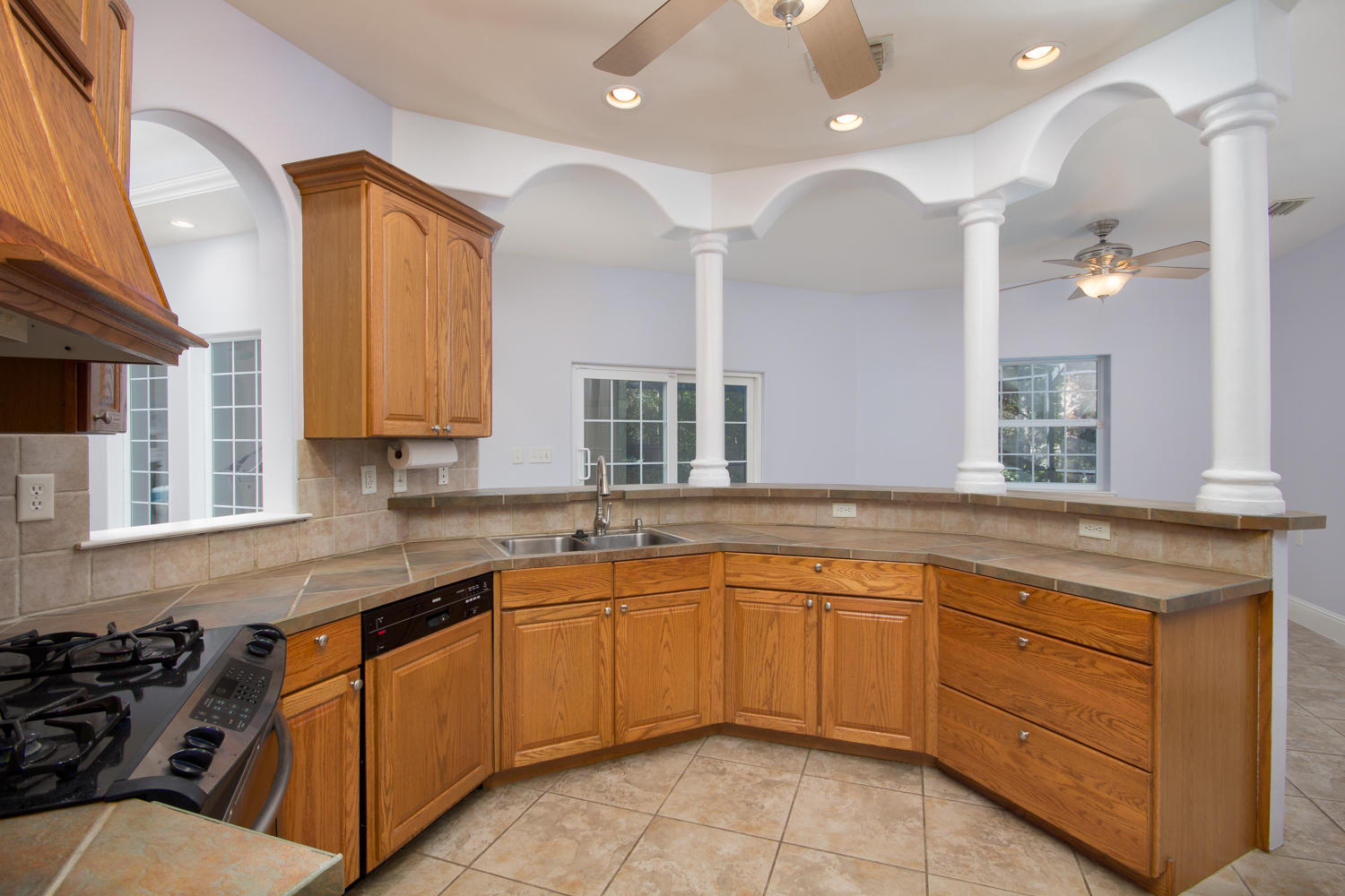 BOTANY BAYOU - Residential