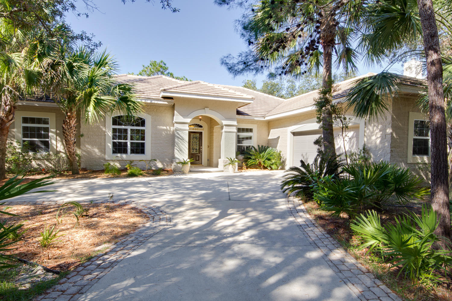 BOTANY BAYOU - Residential