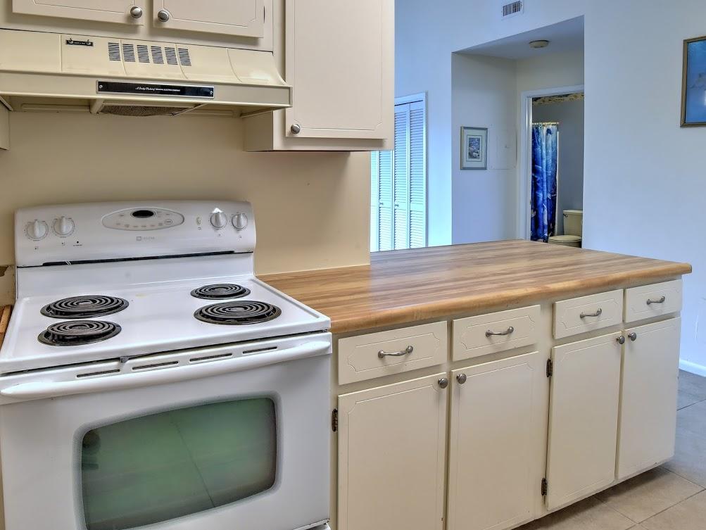 CHATEAU LA MER II - Residential