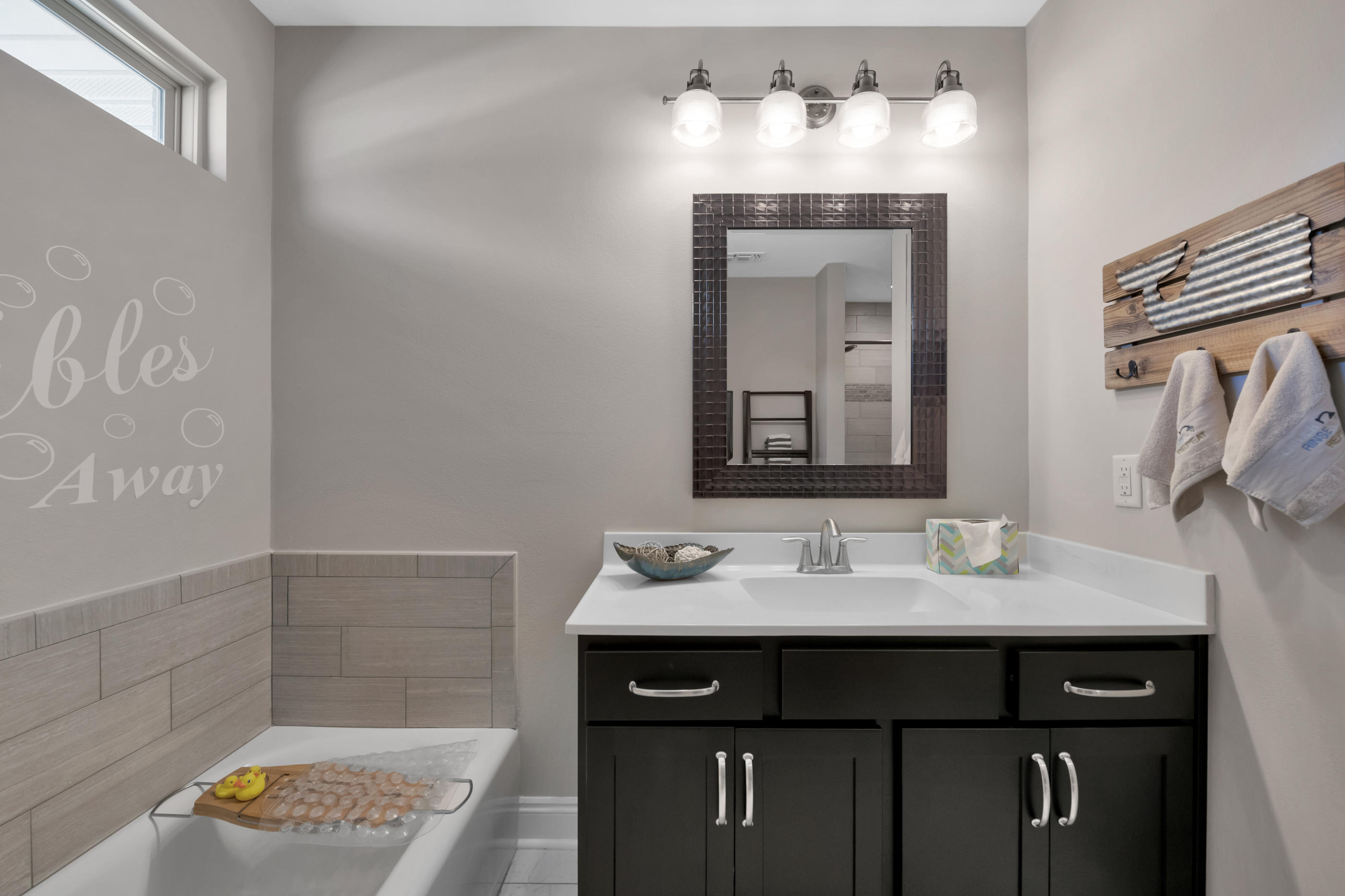 VILLA VIZCAYA - Residential