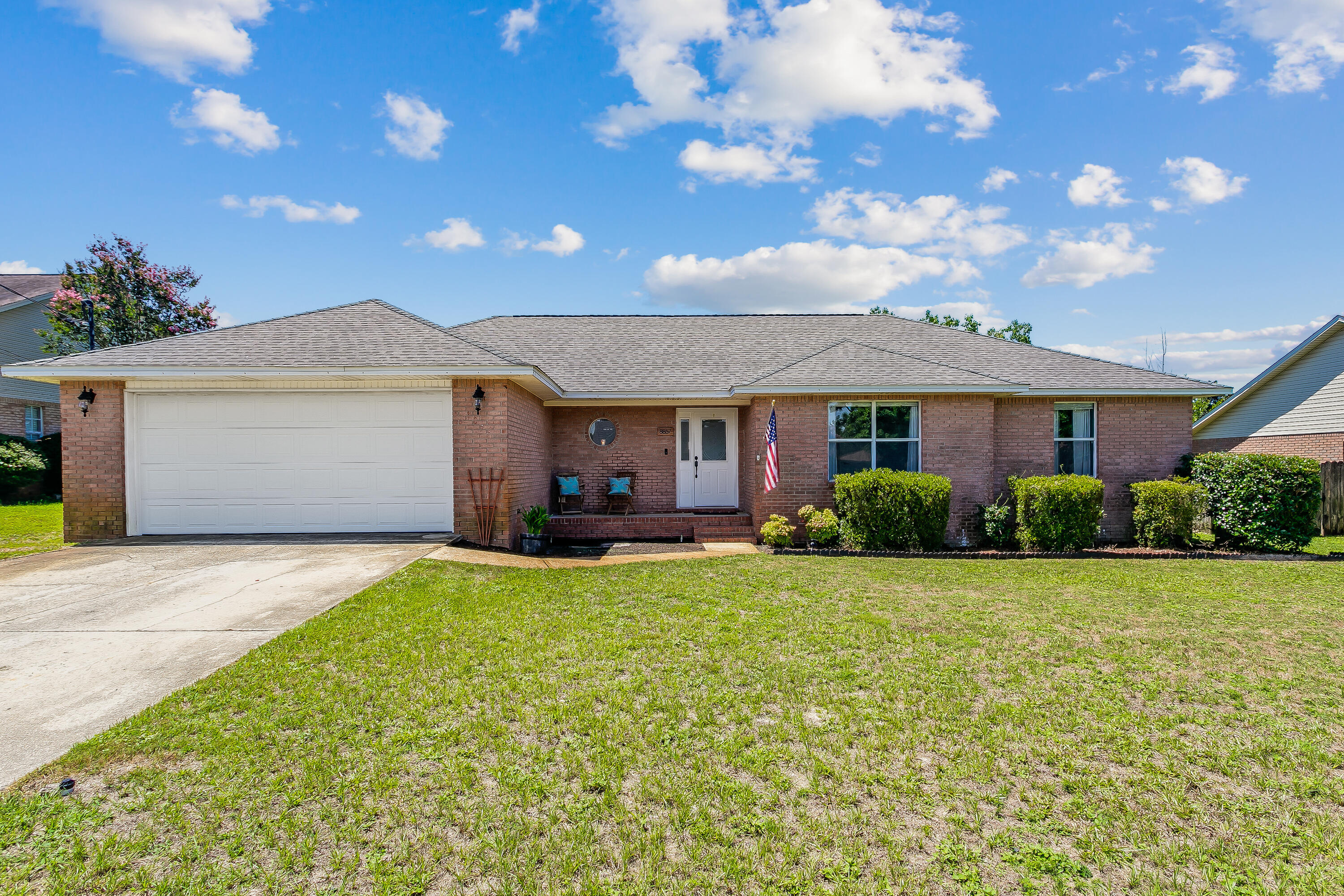 JACKSON TRAIL - Residential