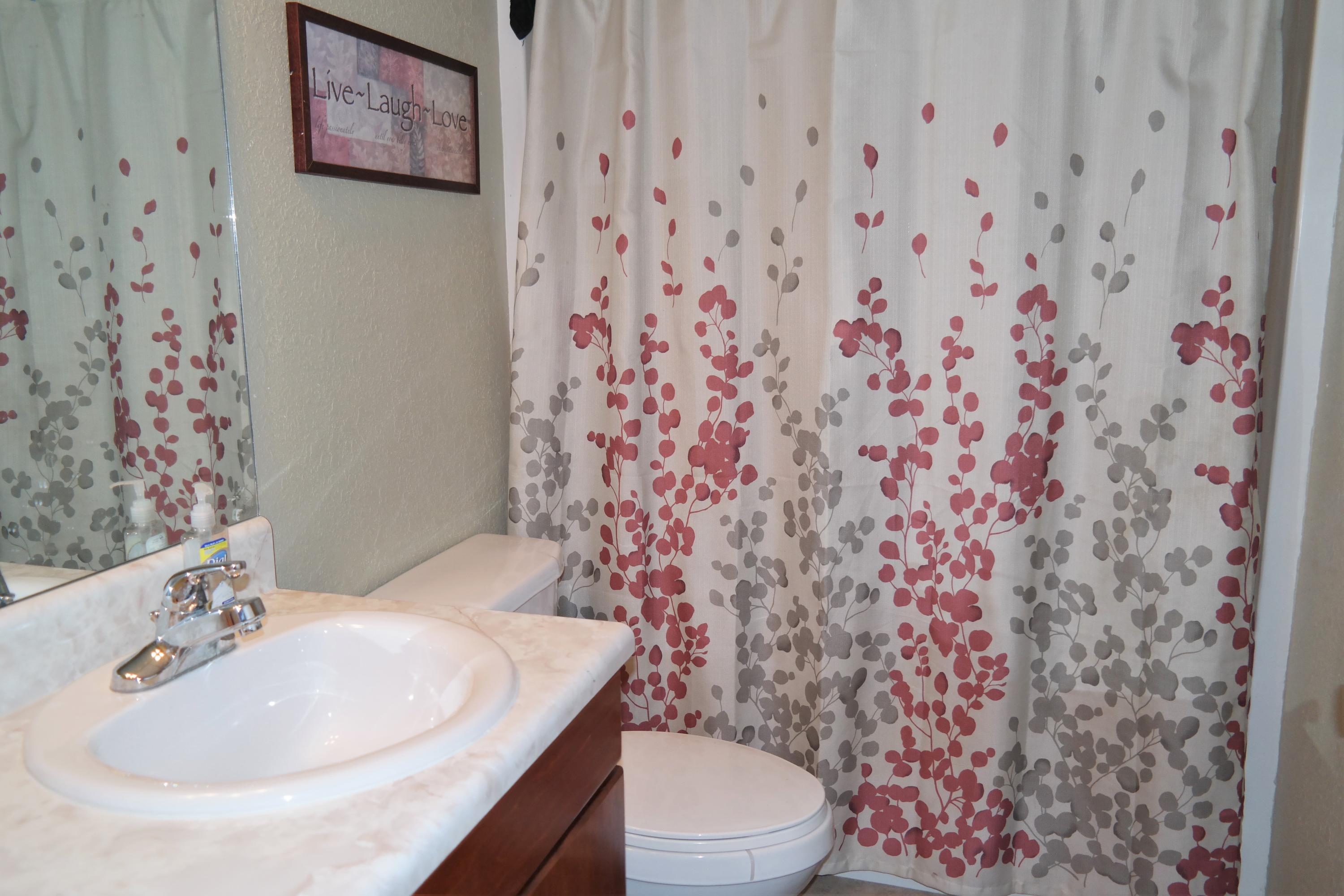 OAKWOOD HILLS UNIT 1 - Residential