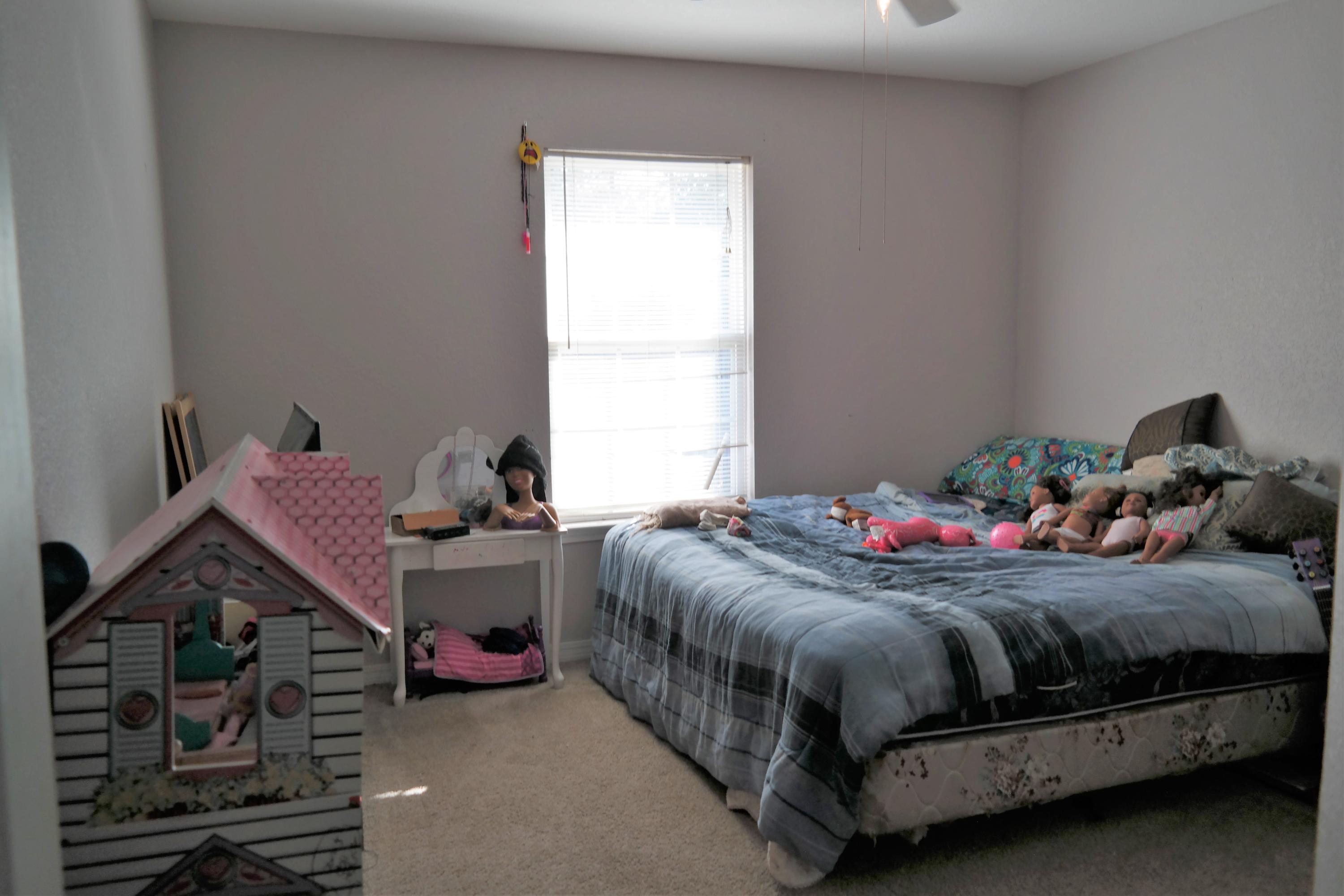 OAKWOOD HILLS UNIT 1 - Residential