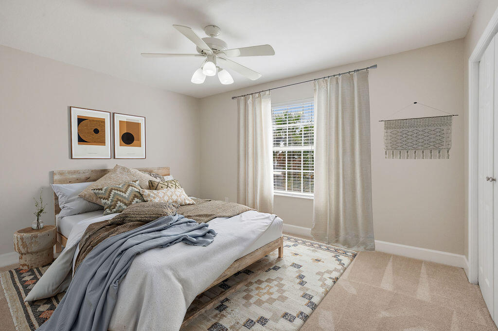 LIGHTHOUSE POINTE - Residential