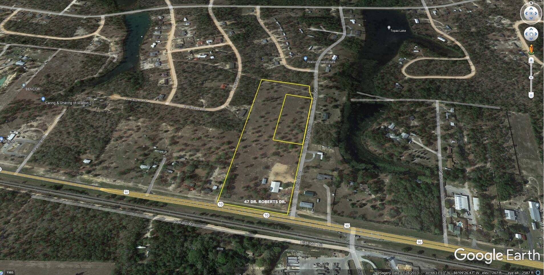 Main image without alt text