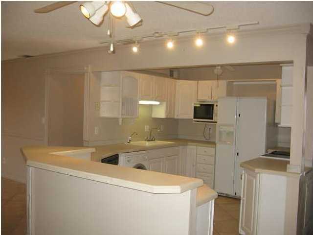 FOUNTAINHEAD CONDO - Residential Lease