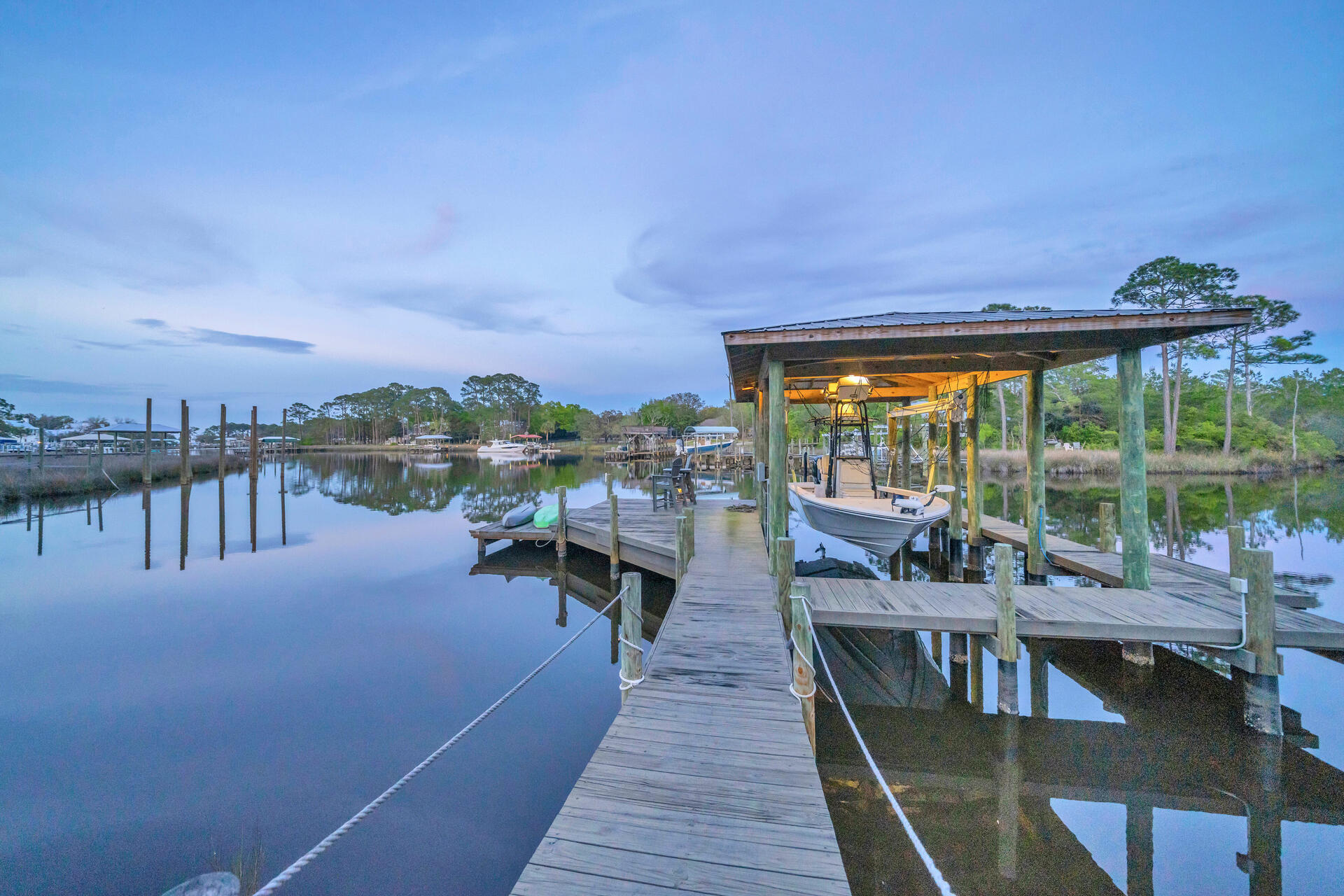 BOTANY BAYOU - Residential
