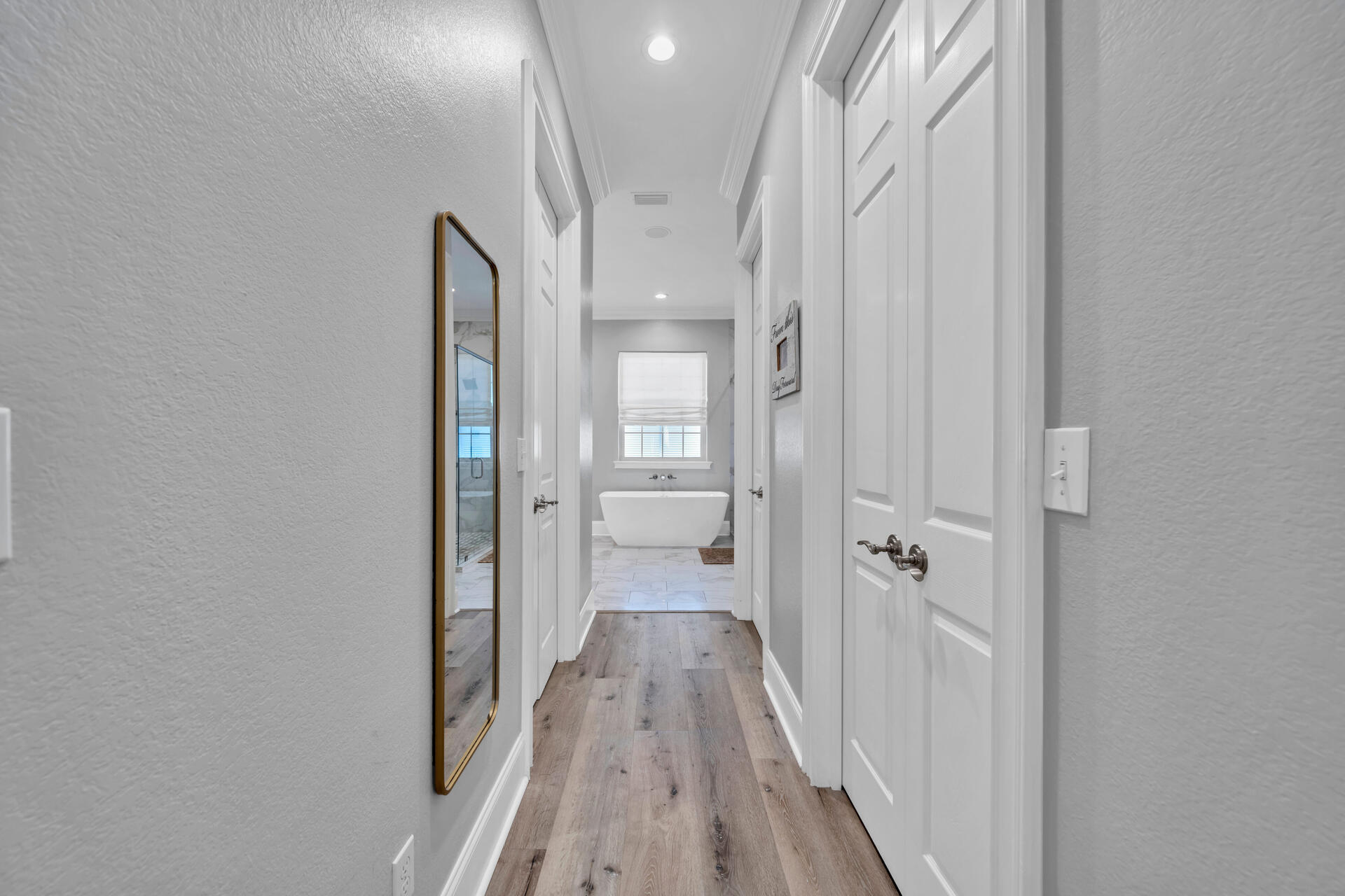 BOTANY BAYOU - Residential