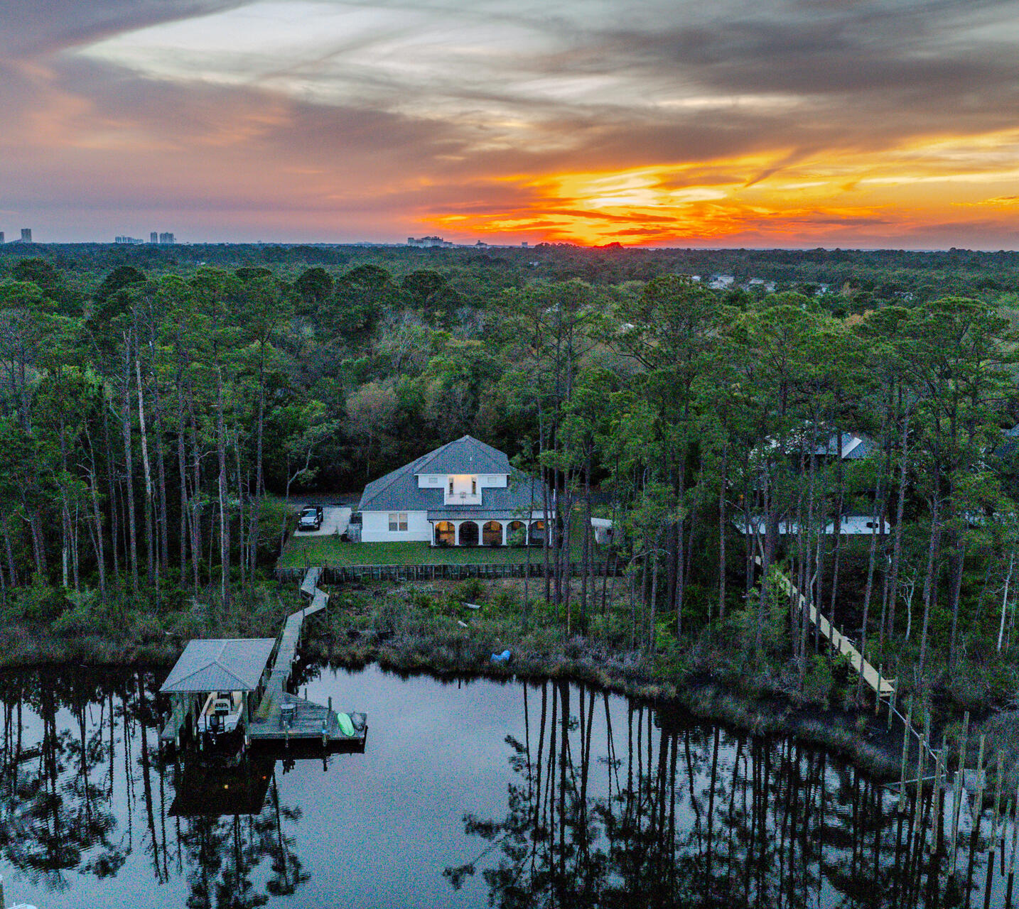 BOTANY BAYOU - Residential