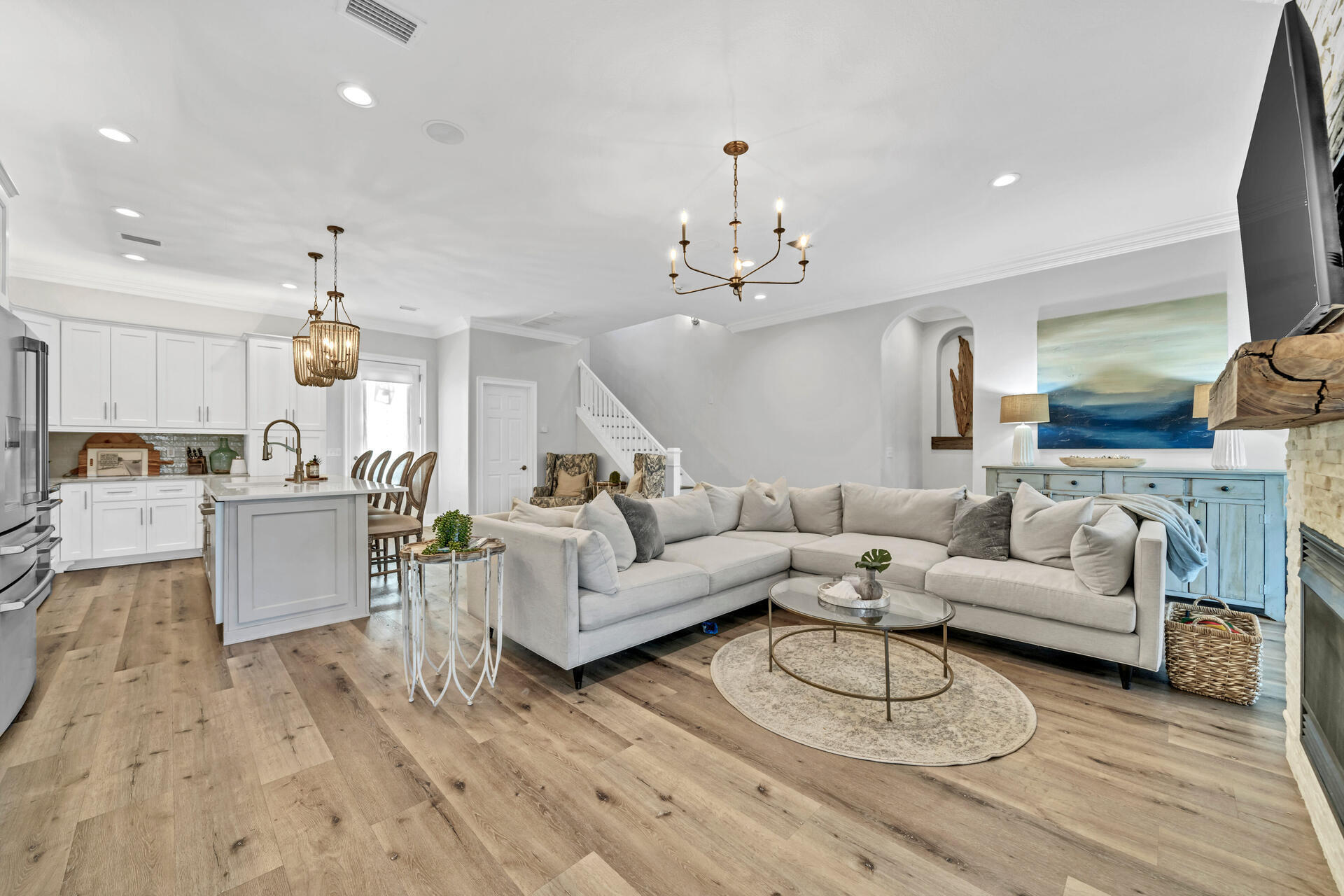 BOTANY BAYOU - Residential