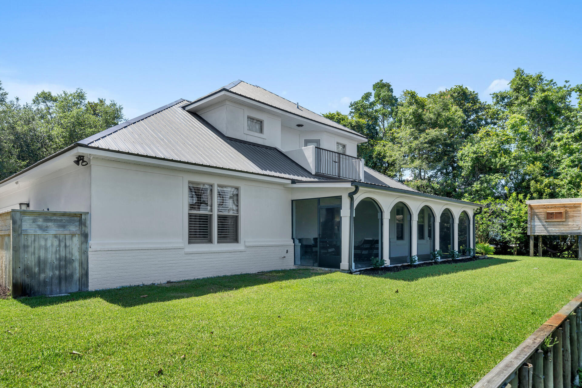 BOTANY BAYOU - Residential