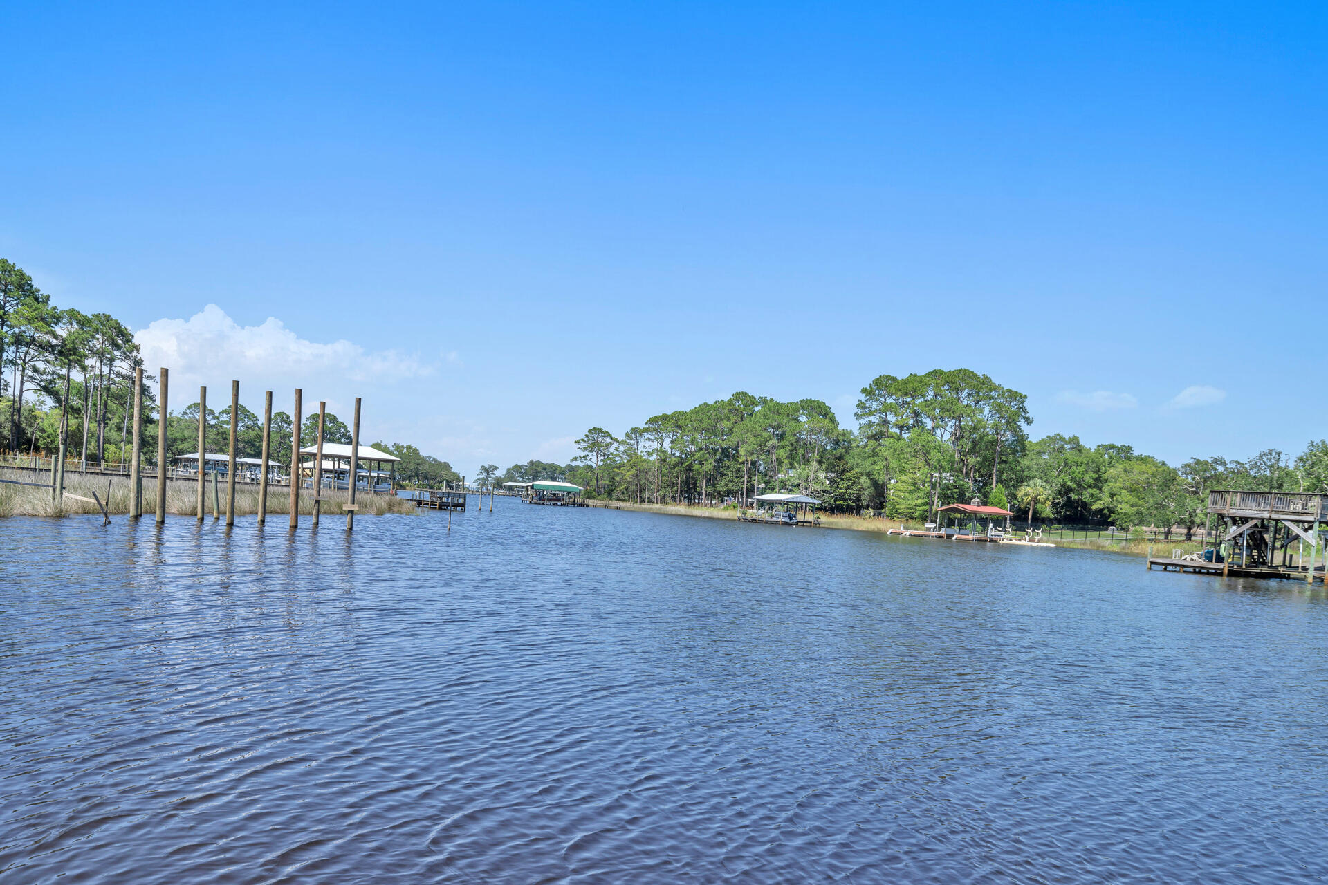 BOTANY BAYOU - Residential