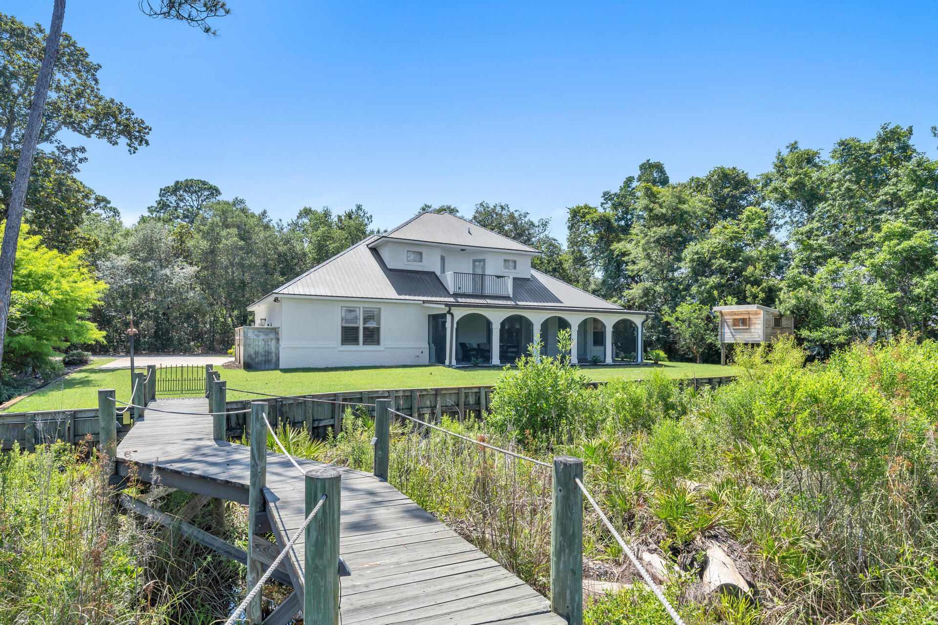 BOTANY BAYOU - Residential