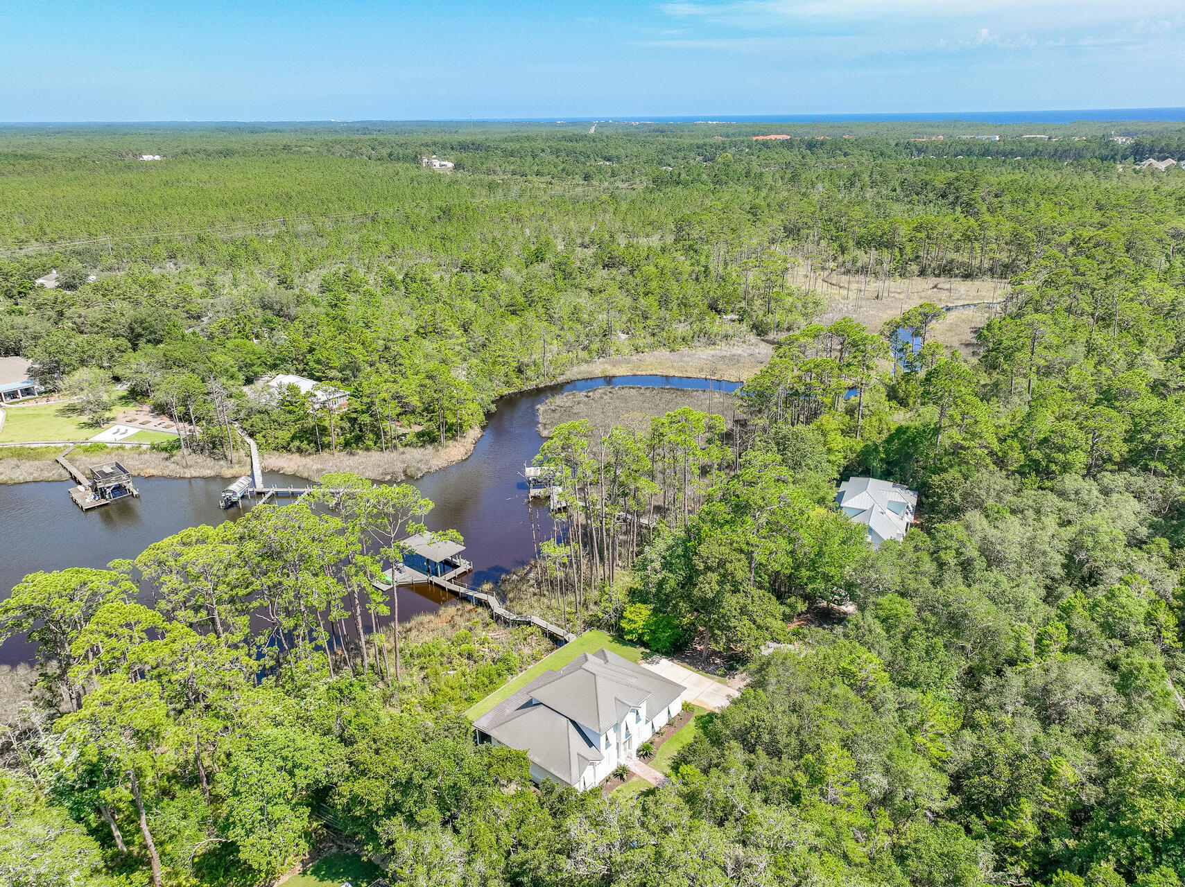 BOTANY BAYOU - Residential