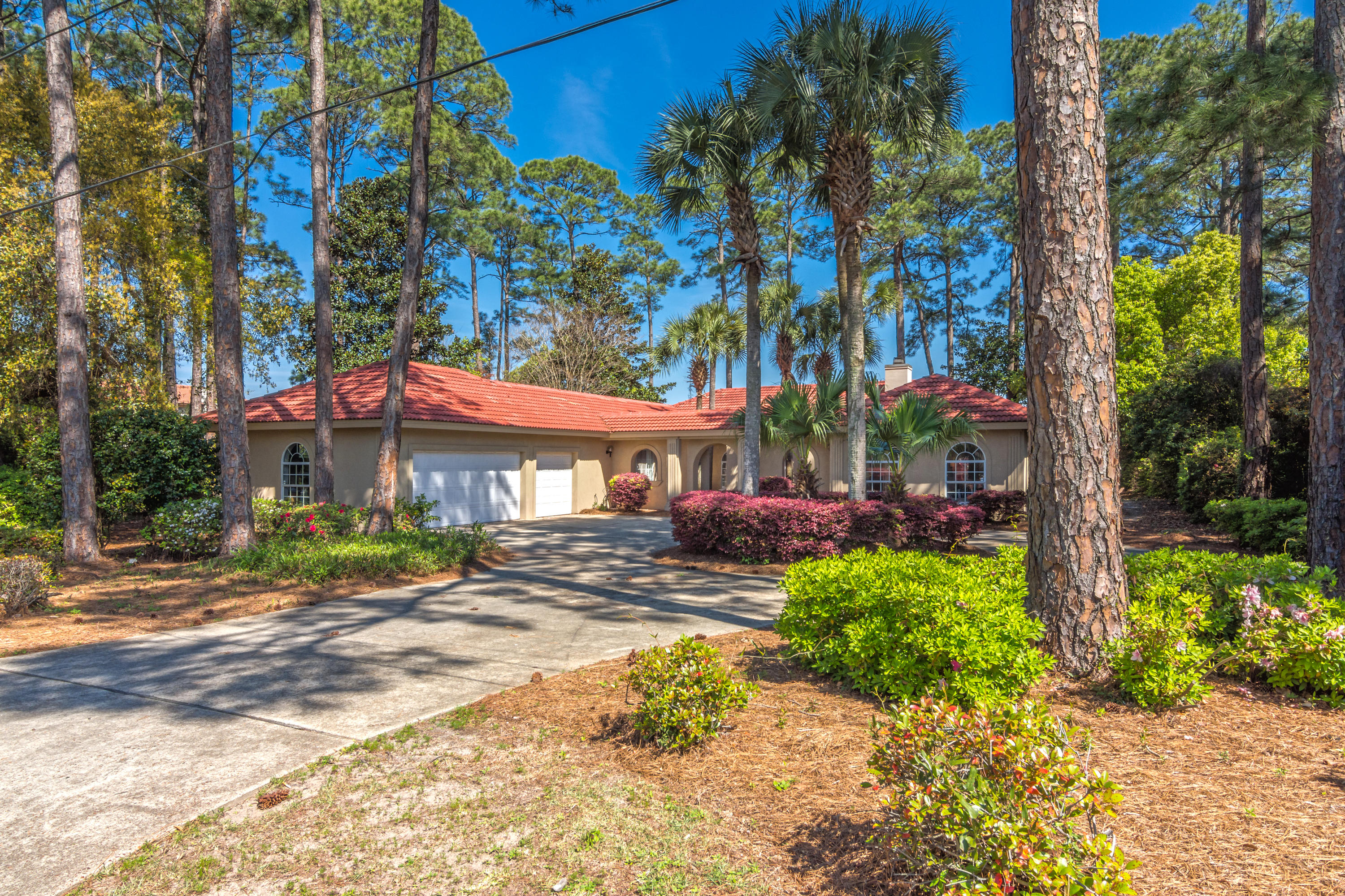 HOLIDAY SHORES ESTATES - Residential