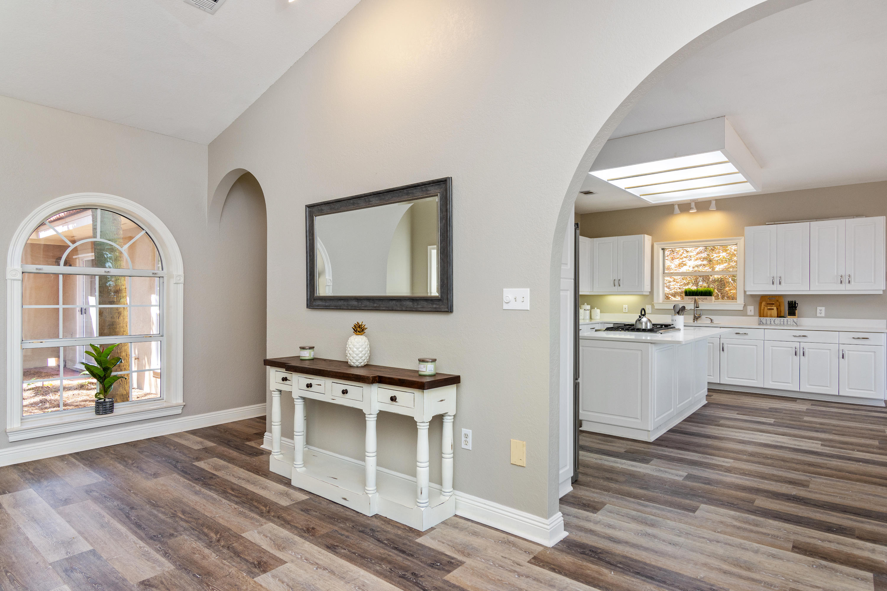 HOLIDAY SHORES ESTATES - Residential