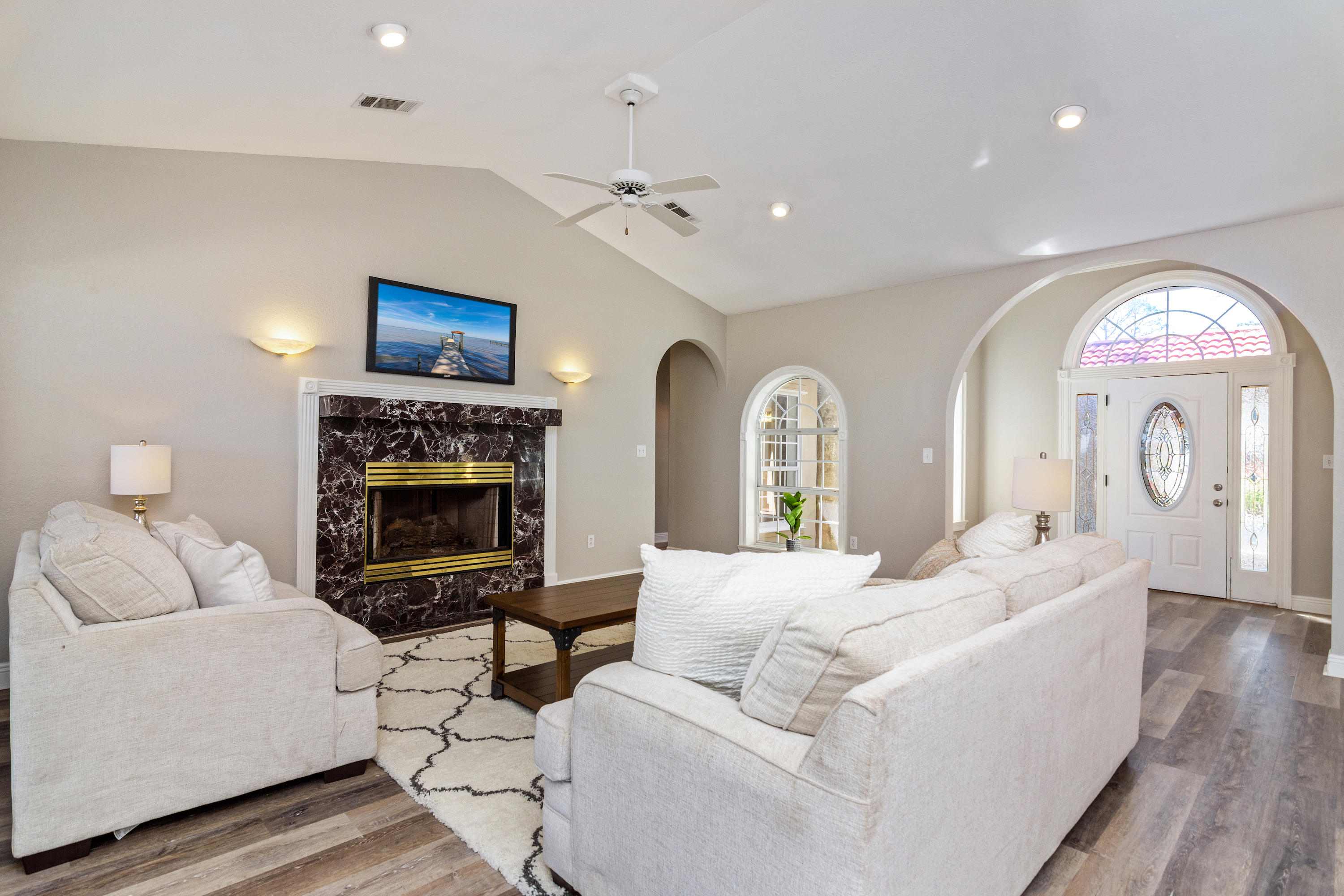 HOLIDAY SHORES ESTATES - Residential