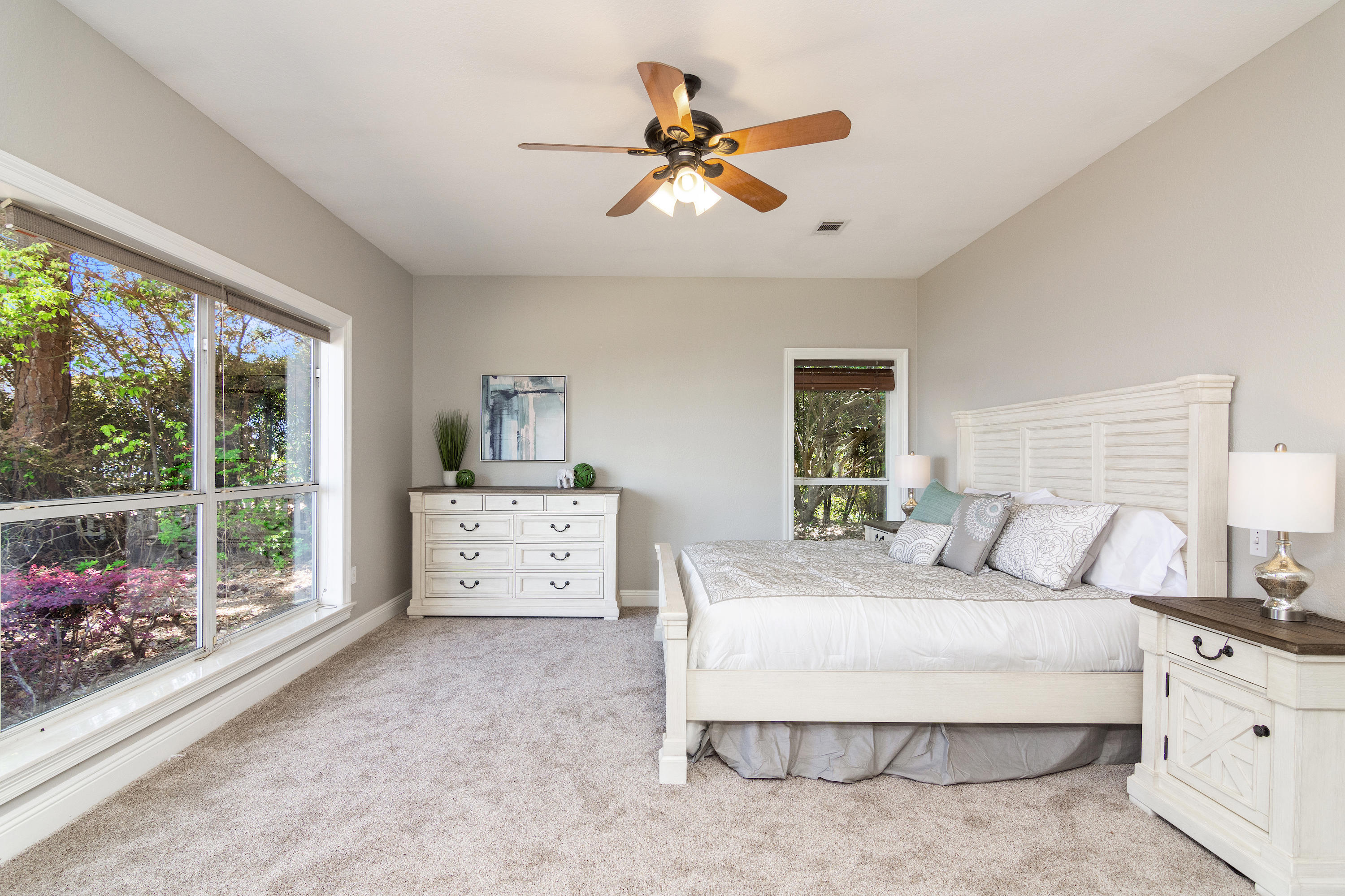 HOLIDAY SHORES ESTATES - Residential