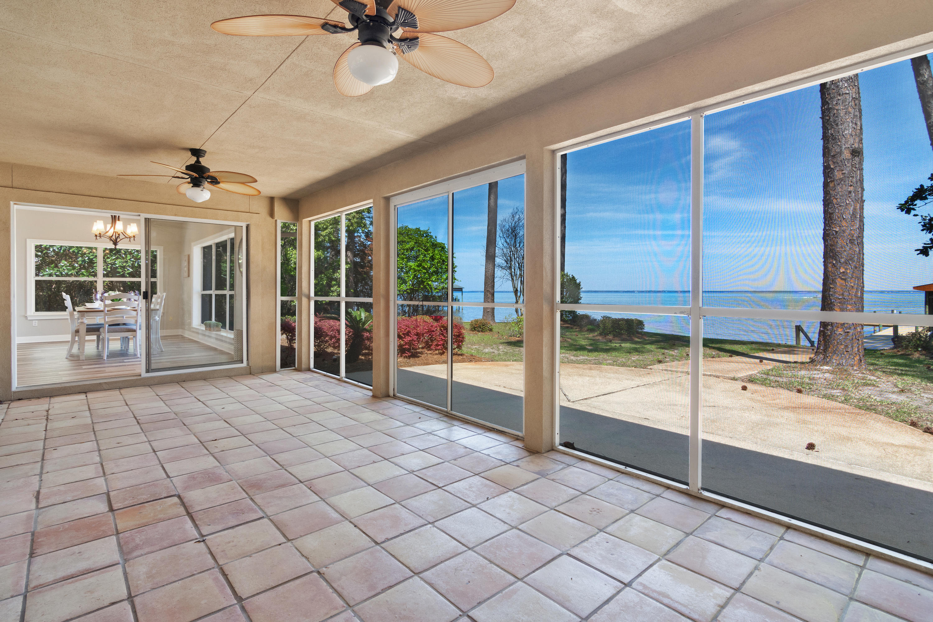 HOLIDAY SHORES ESTATES - Residential