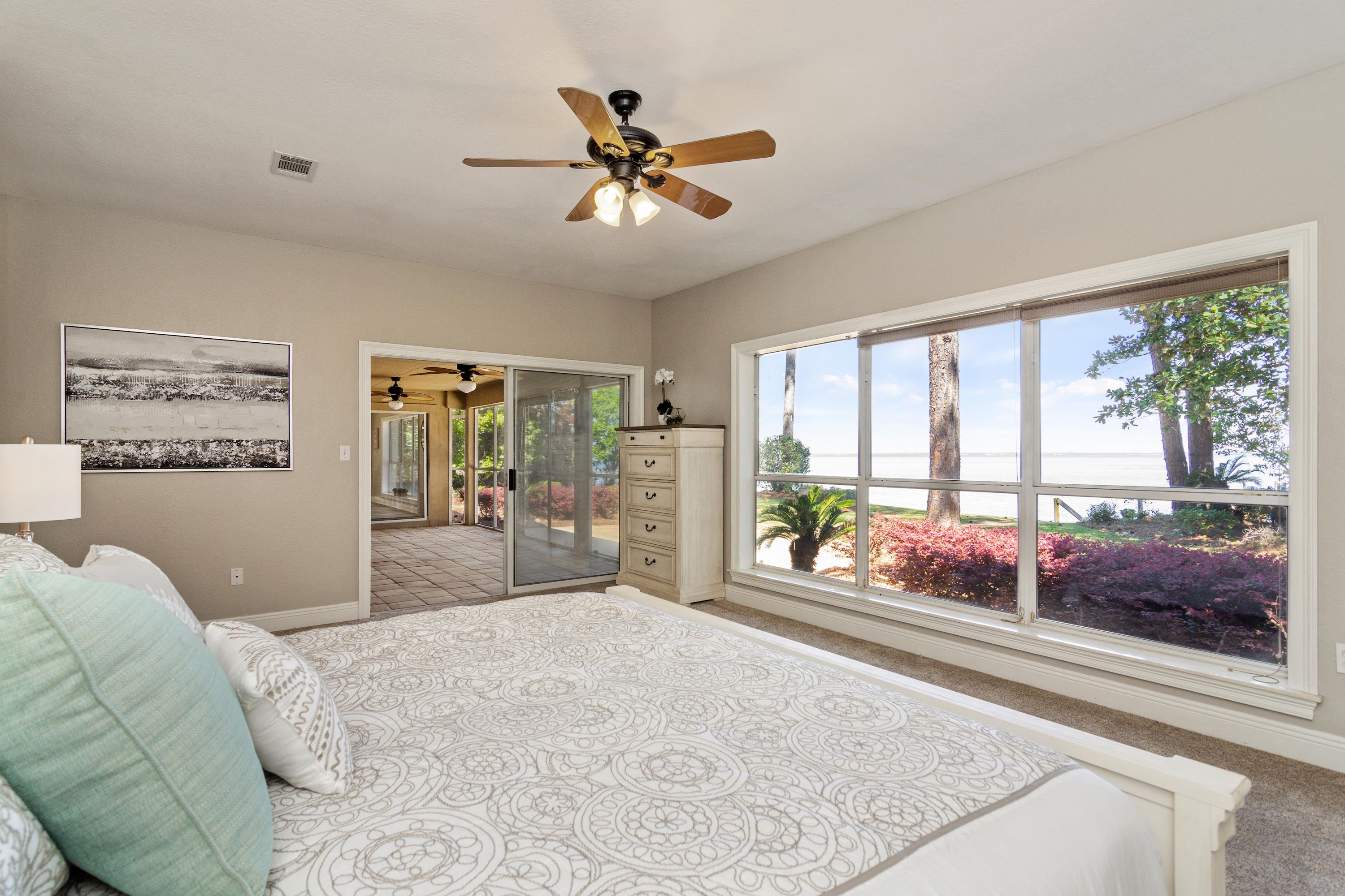 HOLIDAY SHORES ESTATES - Residential