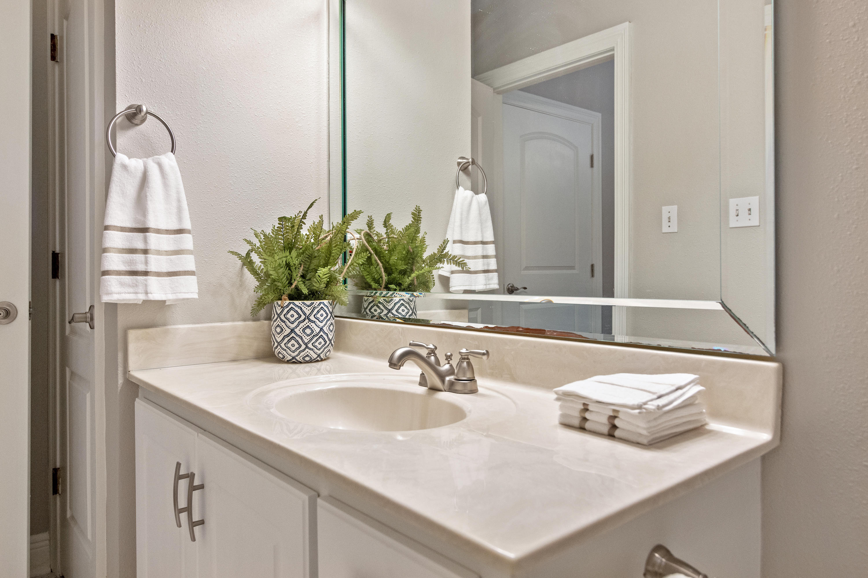 HOLIDAY SHORES ESTATES - Residential