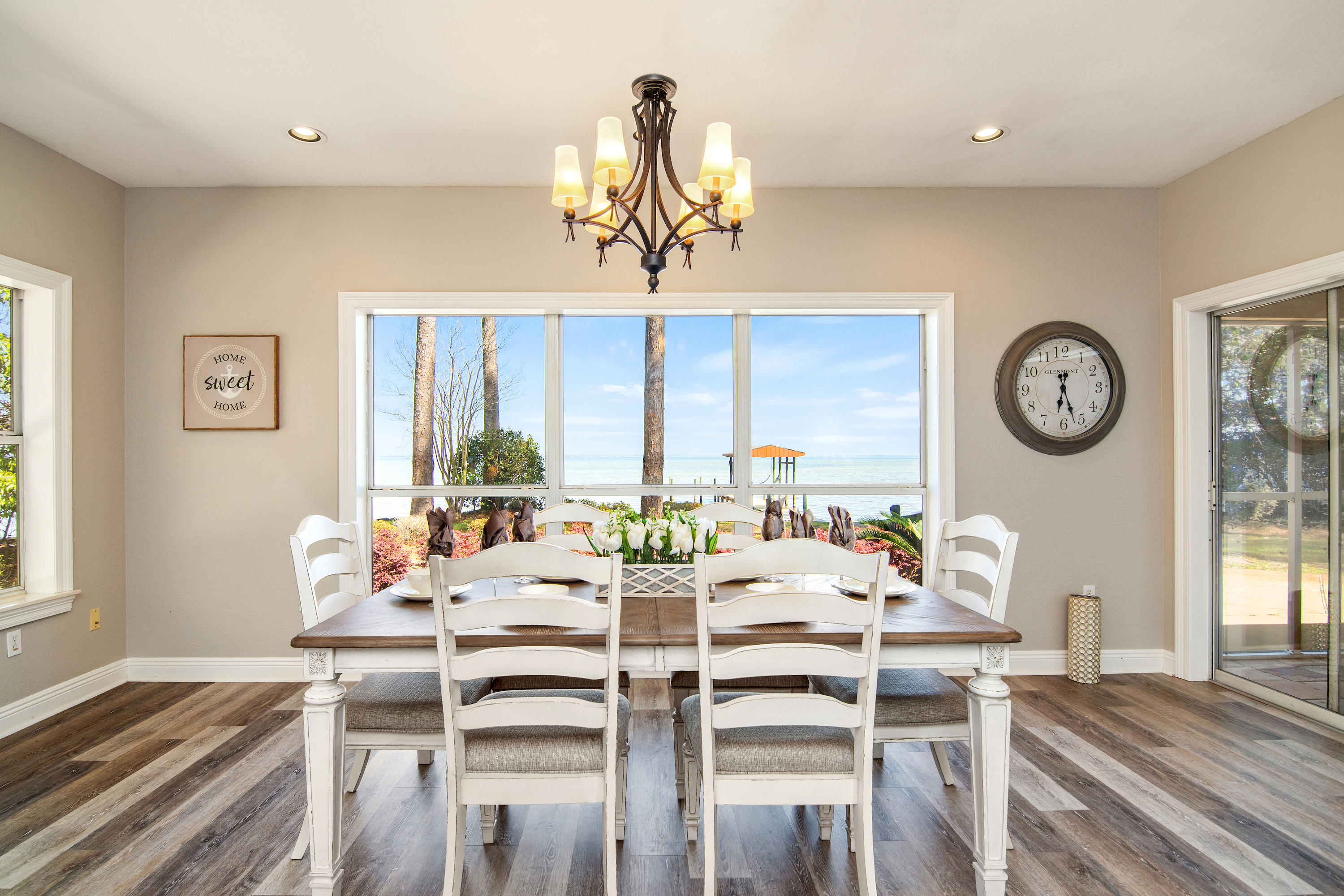 HOLIDAY SHORES ESTATES - Residential