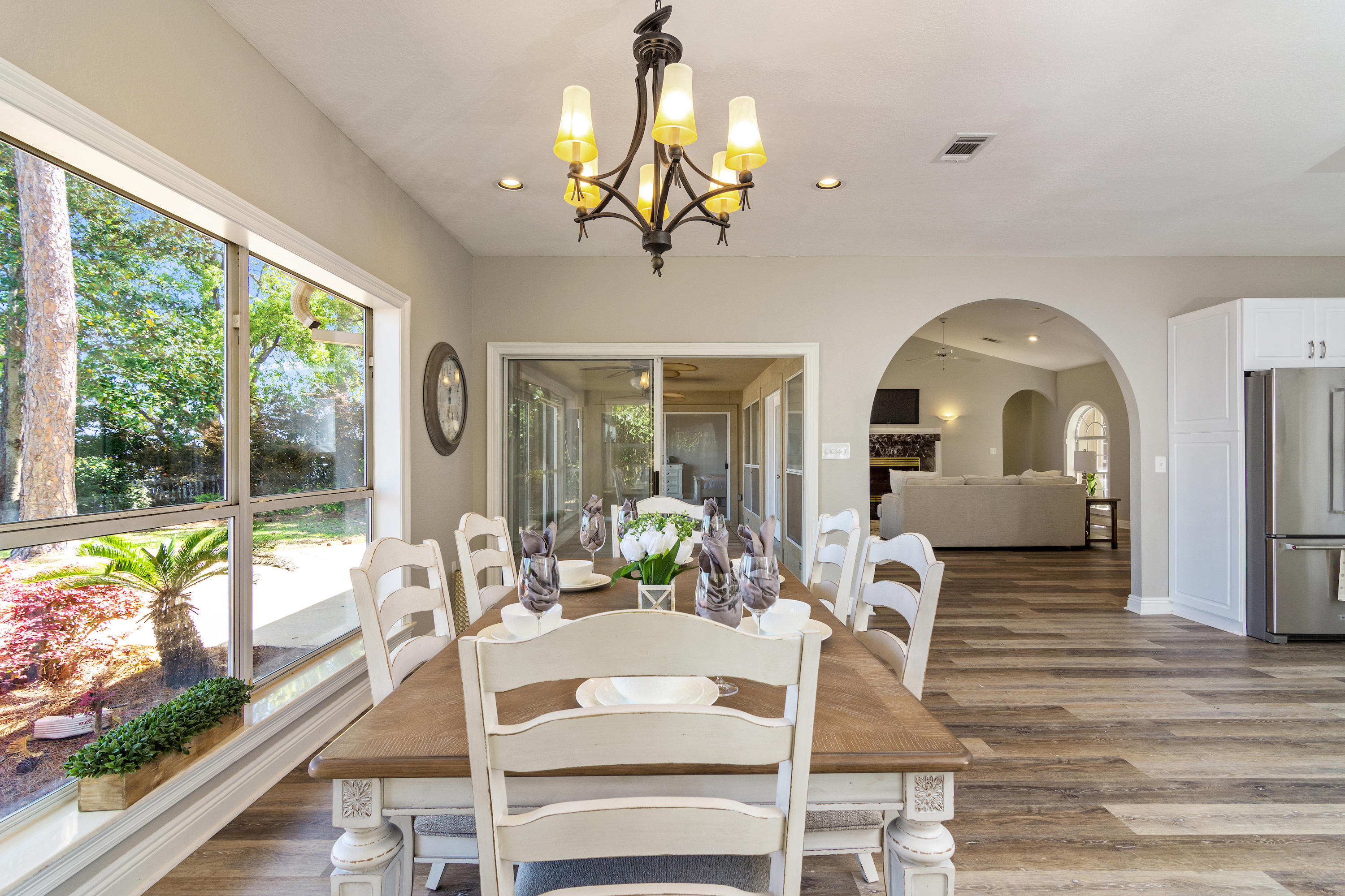 HOLIDAY SHORES ESTATES - Residential