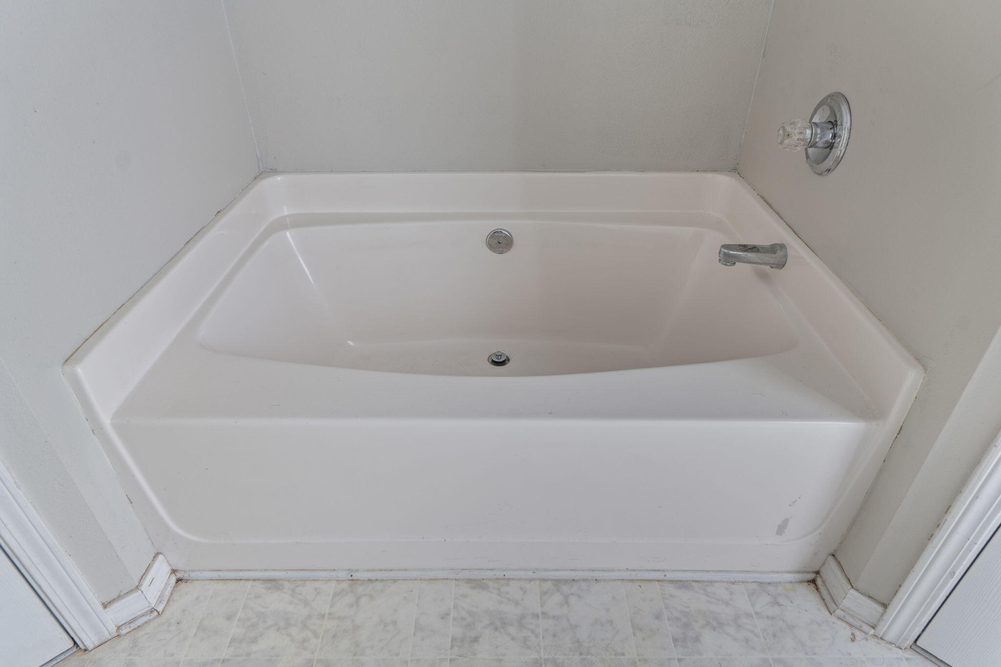 WESTVIEW ESTATES - Residential