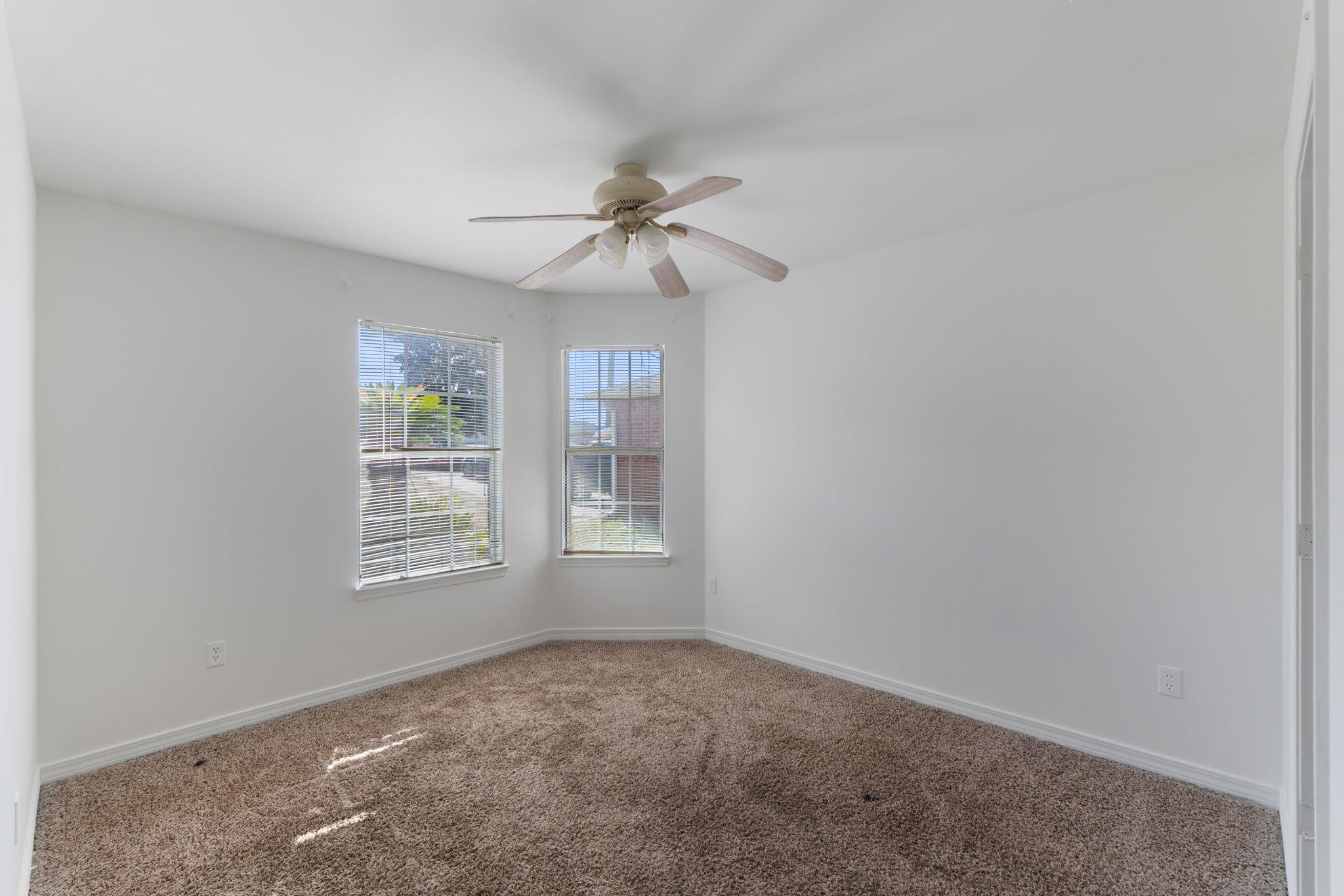 WESTVIEW ESTATES - Residential