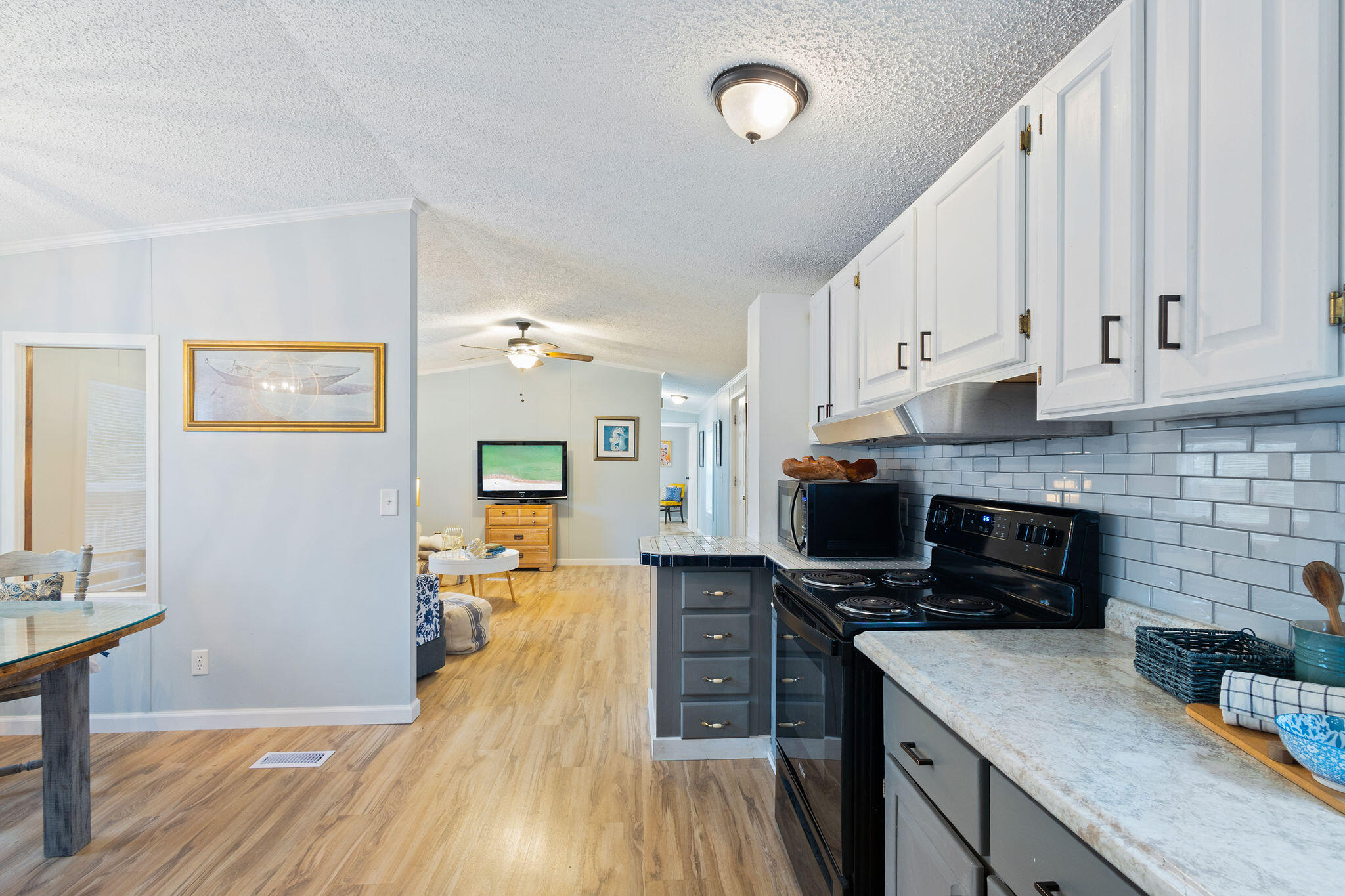 NO RECORDED SUBDIVISION - Residential