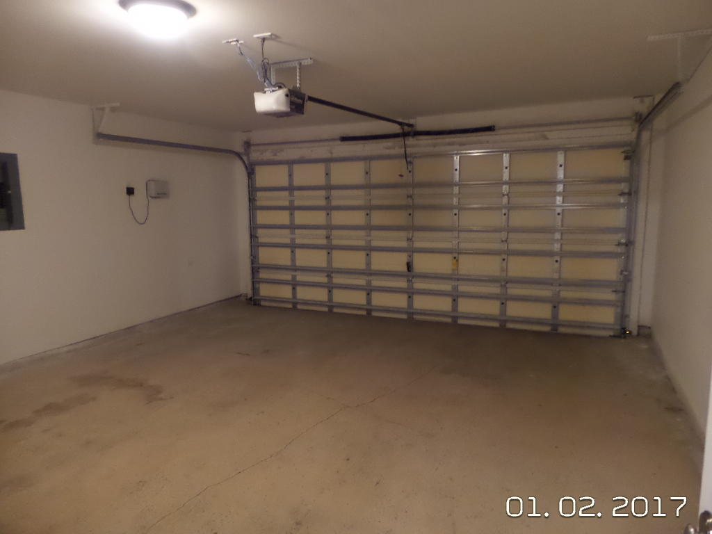 SOUTHWAY EST 2ND ADD LOT 12 BLK 1 - Residential Lease