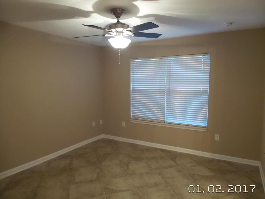 SOUTHWAY EST 2ND ADD LOT 12 BLK 1 - Residential Lease