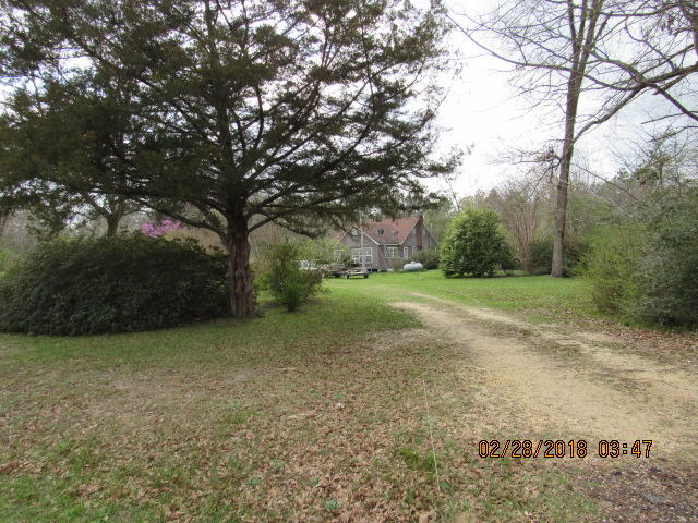 METES & BOUNDS - Land