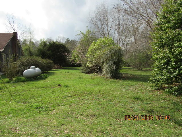 METES & BOUNDS - Land