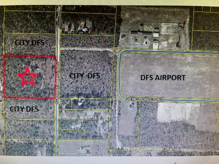 8 acre parcel. Being sold ' AS IS ' seller will do no repairs.  Being sold as vacant land. No value given for old mobile or old camper.  Smart long term investment. Surrounded by city of Defuniak property and the DFS airport.  Seller firm on price.