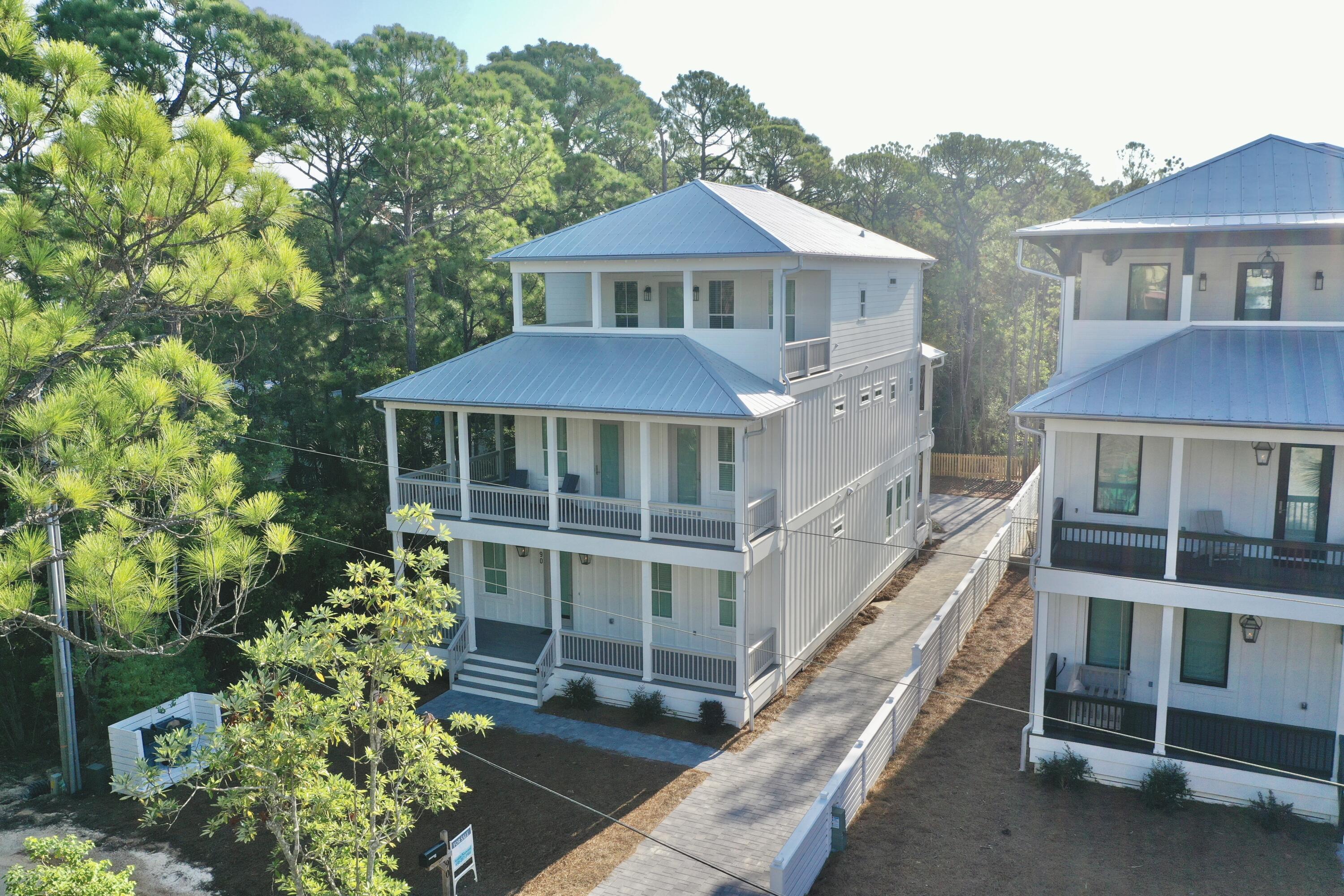 GULF SHORE MANOR - Residential