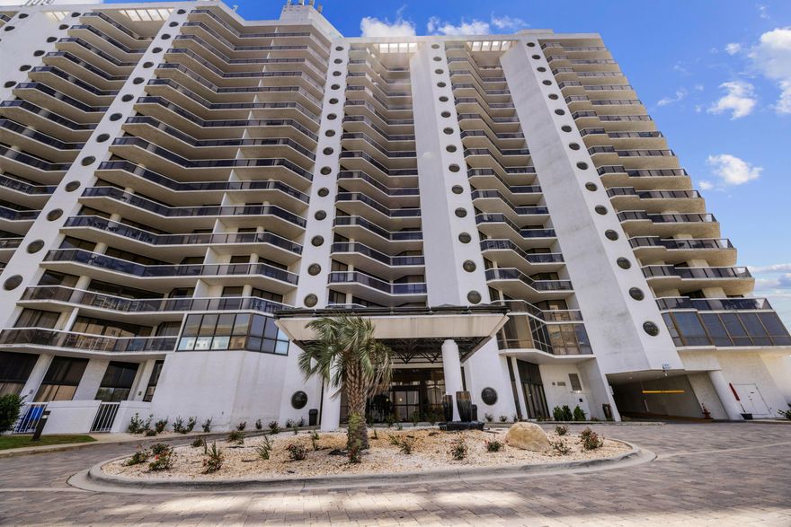 &#127796; Resort-Style Living with Deeded Beach Access - 2BR/2BA Condo in Miramar BeachExperience the pinnacle of coastal living in this beautifully updated 2-bedroom, 2-bathroom condo, ideally situated in the heart of Miramar Beach. Offering direct deeded beach access via a convenient skybridge, this residence combines luxury, comfort, and unparalleled convenience.&#127969; Property Highlights:Updated Gourmet Kitchen: The fully renovated kitchen boasts sleek granite countertops and stainless steel appliances, providing a modern and functional space for culinary endeavors.Spacious Open Floor Plan: Enjoy a bright and airy living space with seamless transitions between the living, dining, and kitchen areas--perfect for both relaxation and entertaining.Master Suite R
