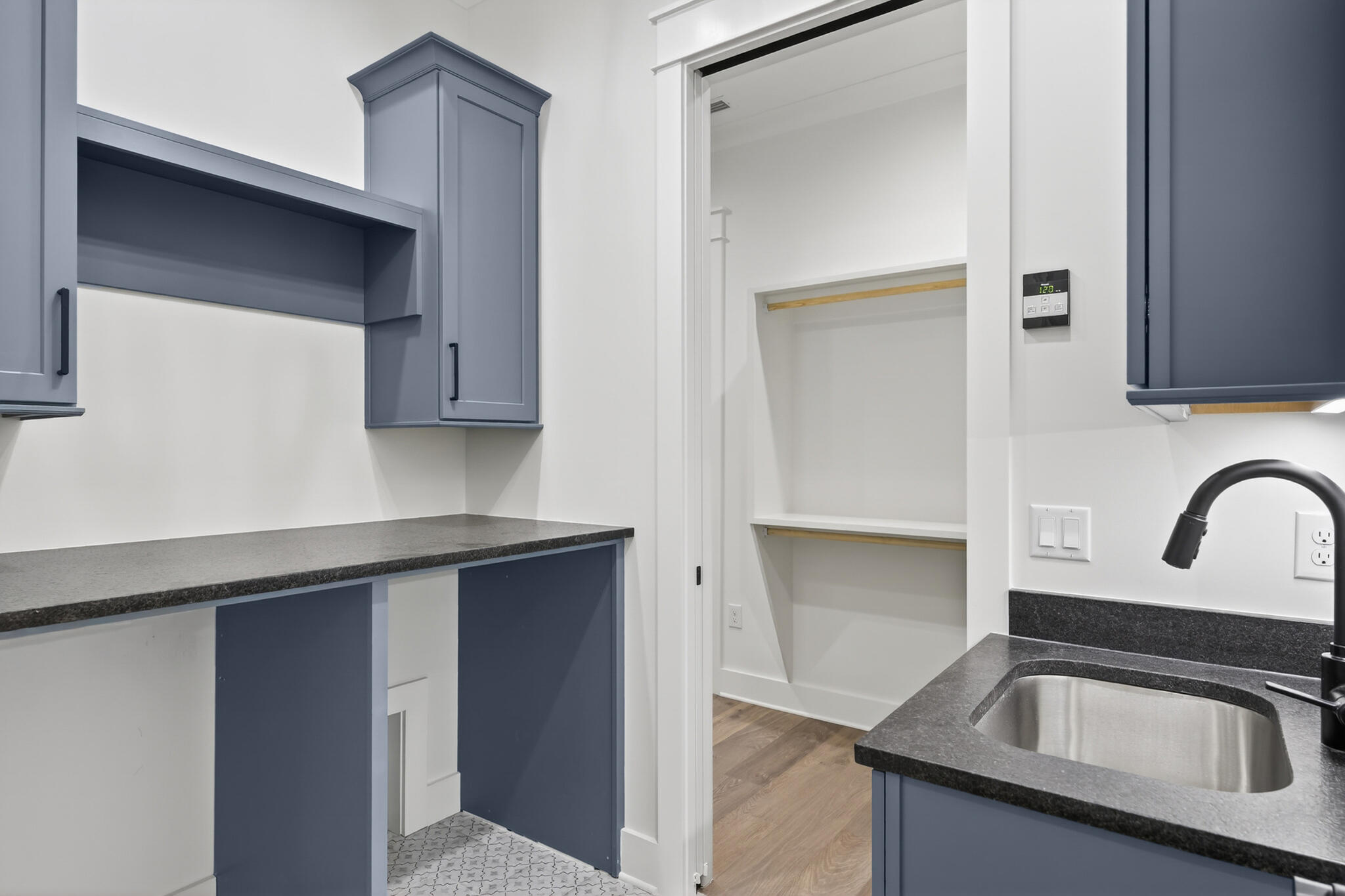 HAMMOCK BAY - Residential