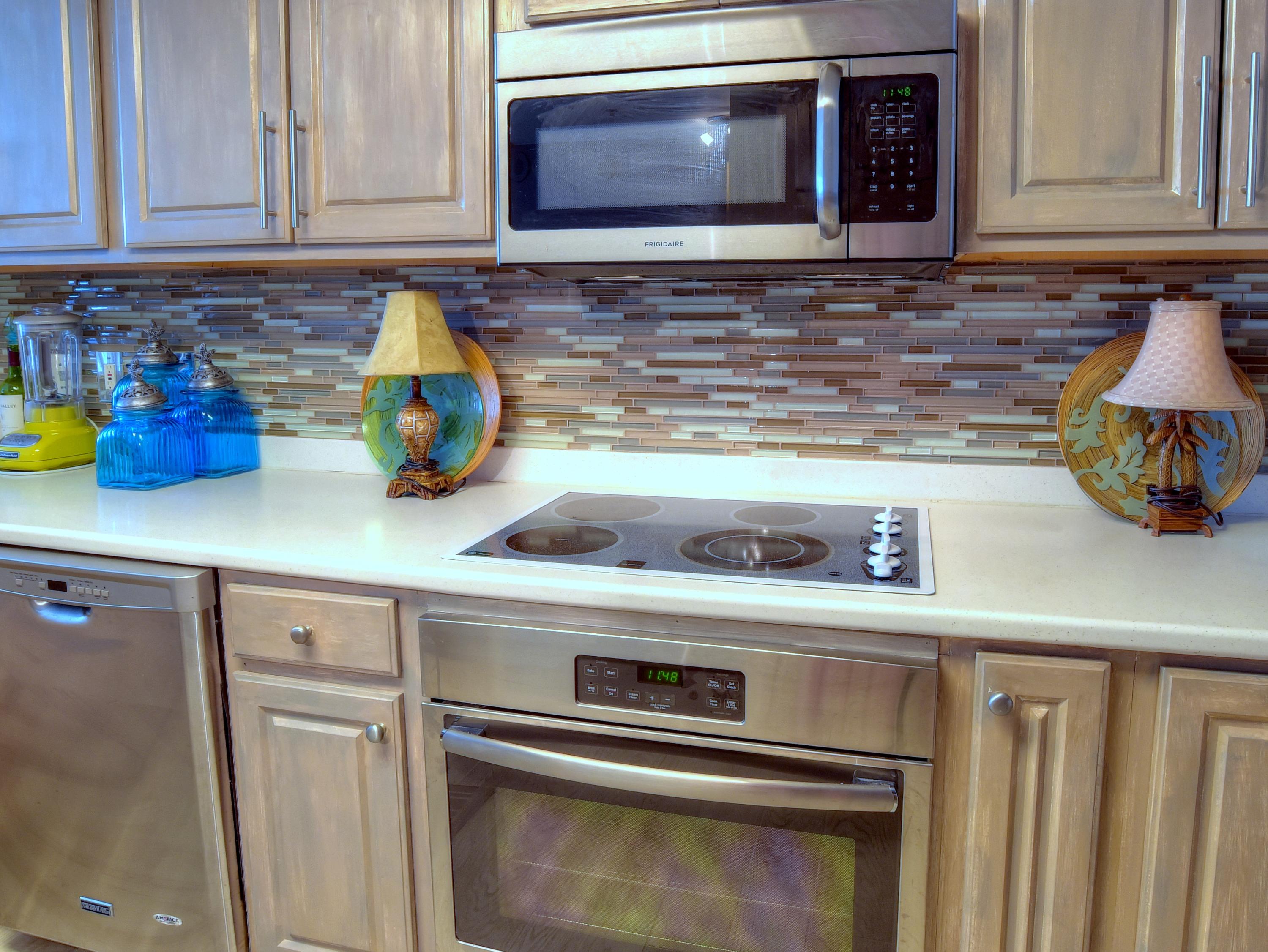 JADE EAST TOWERS - Residential