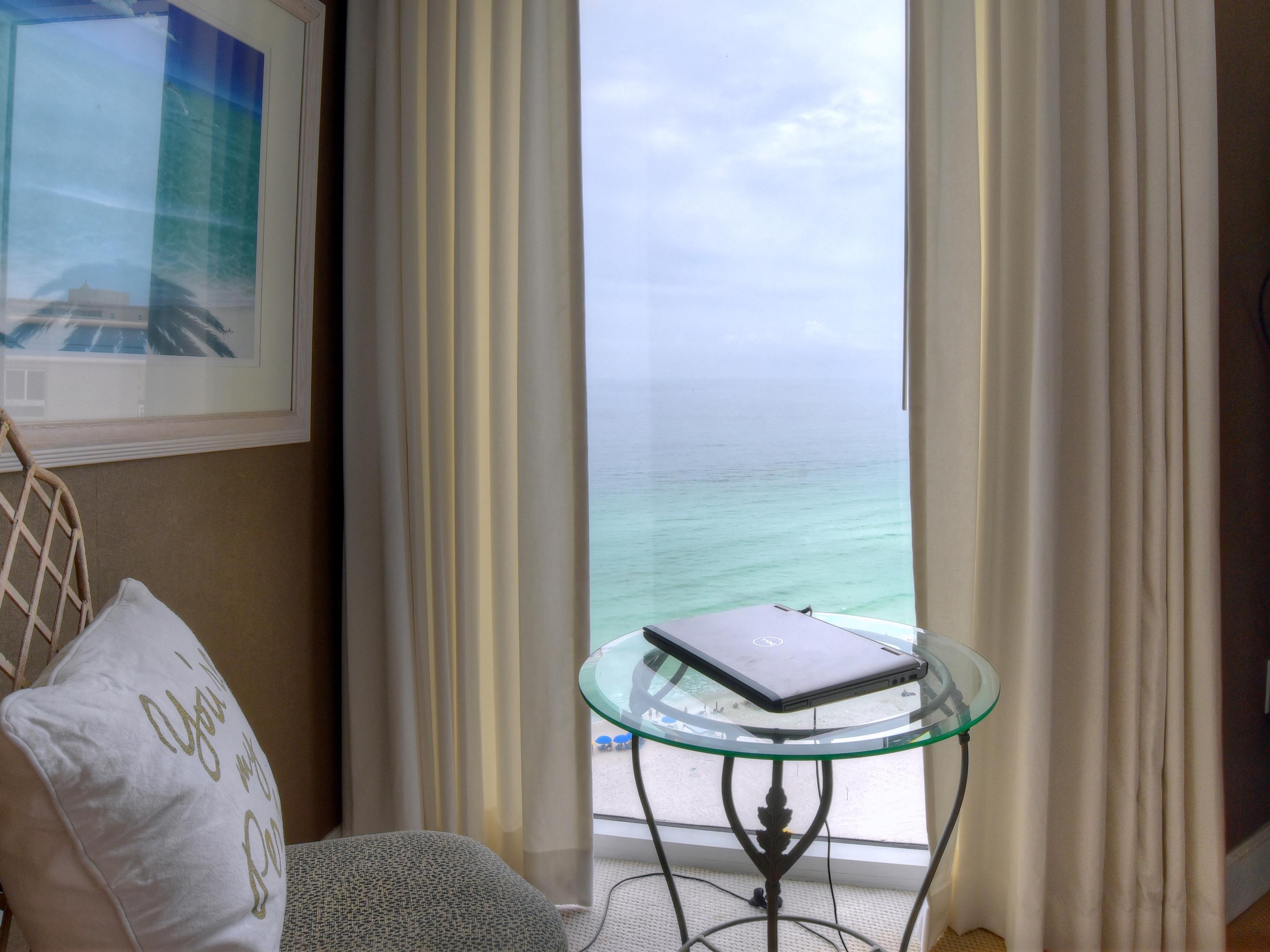 JADE EAST TOWERS - Residential