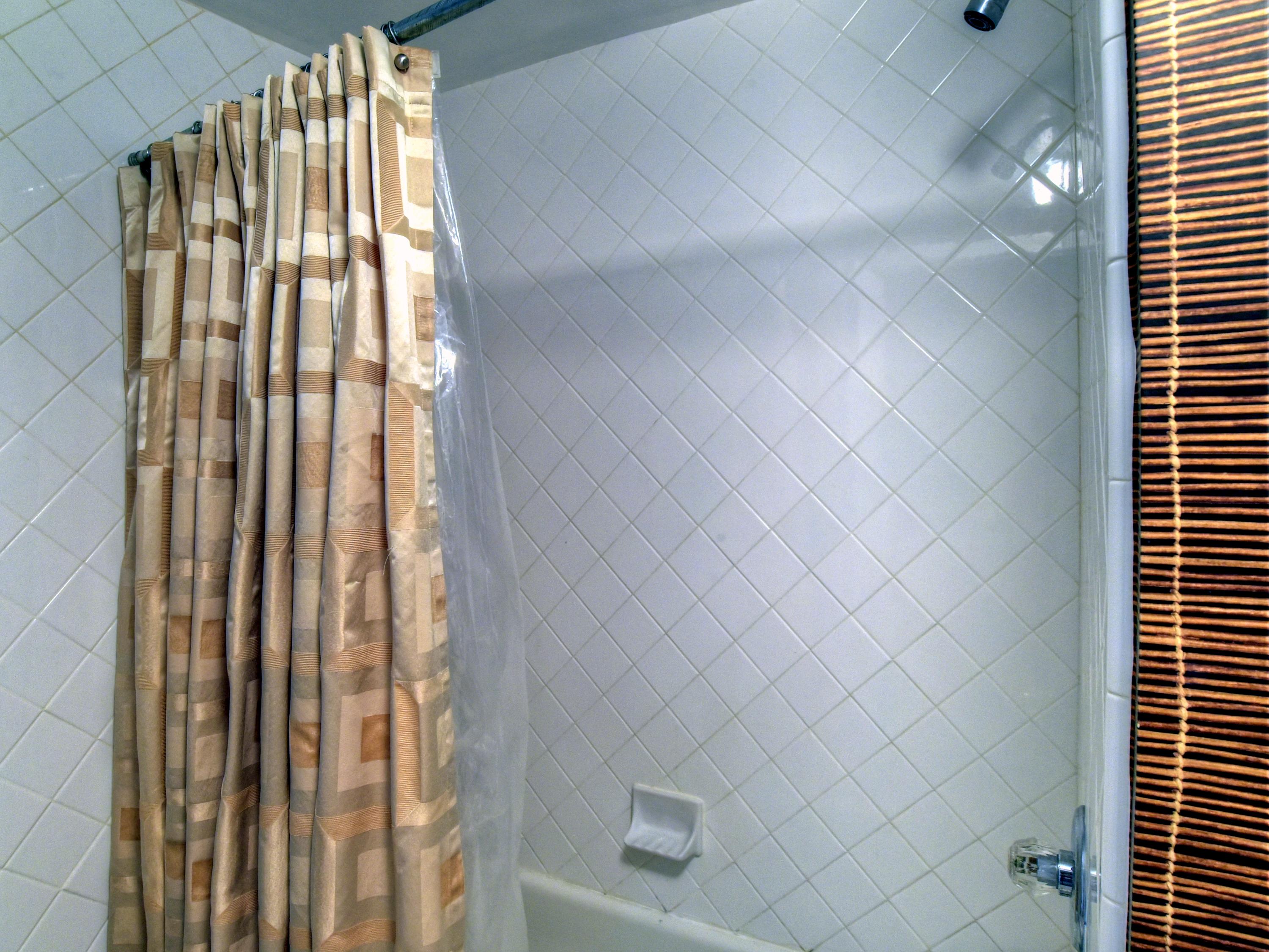 JADE EAST TOWERS - Residential