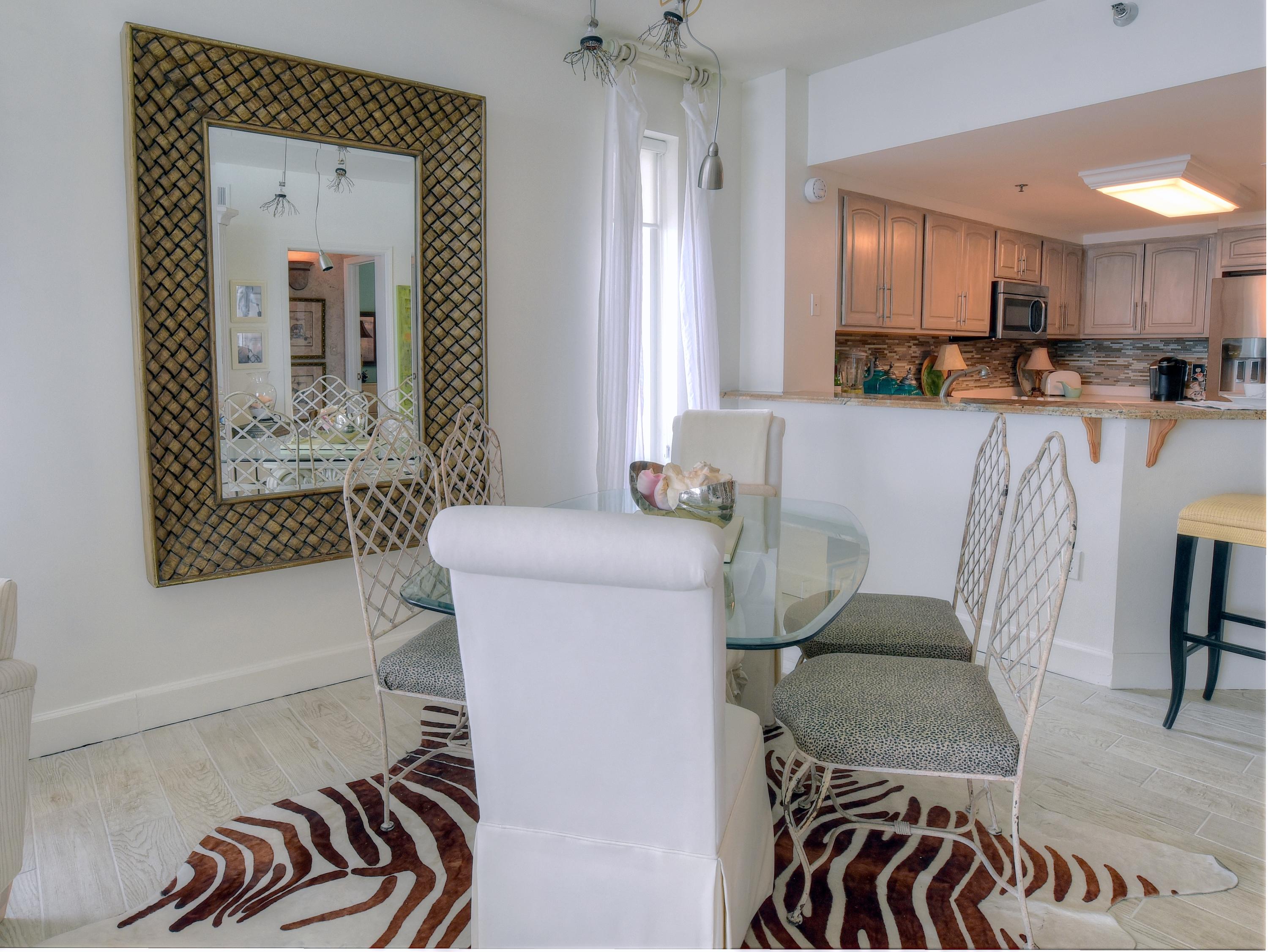 JADE EAST TOWERS - Residential