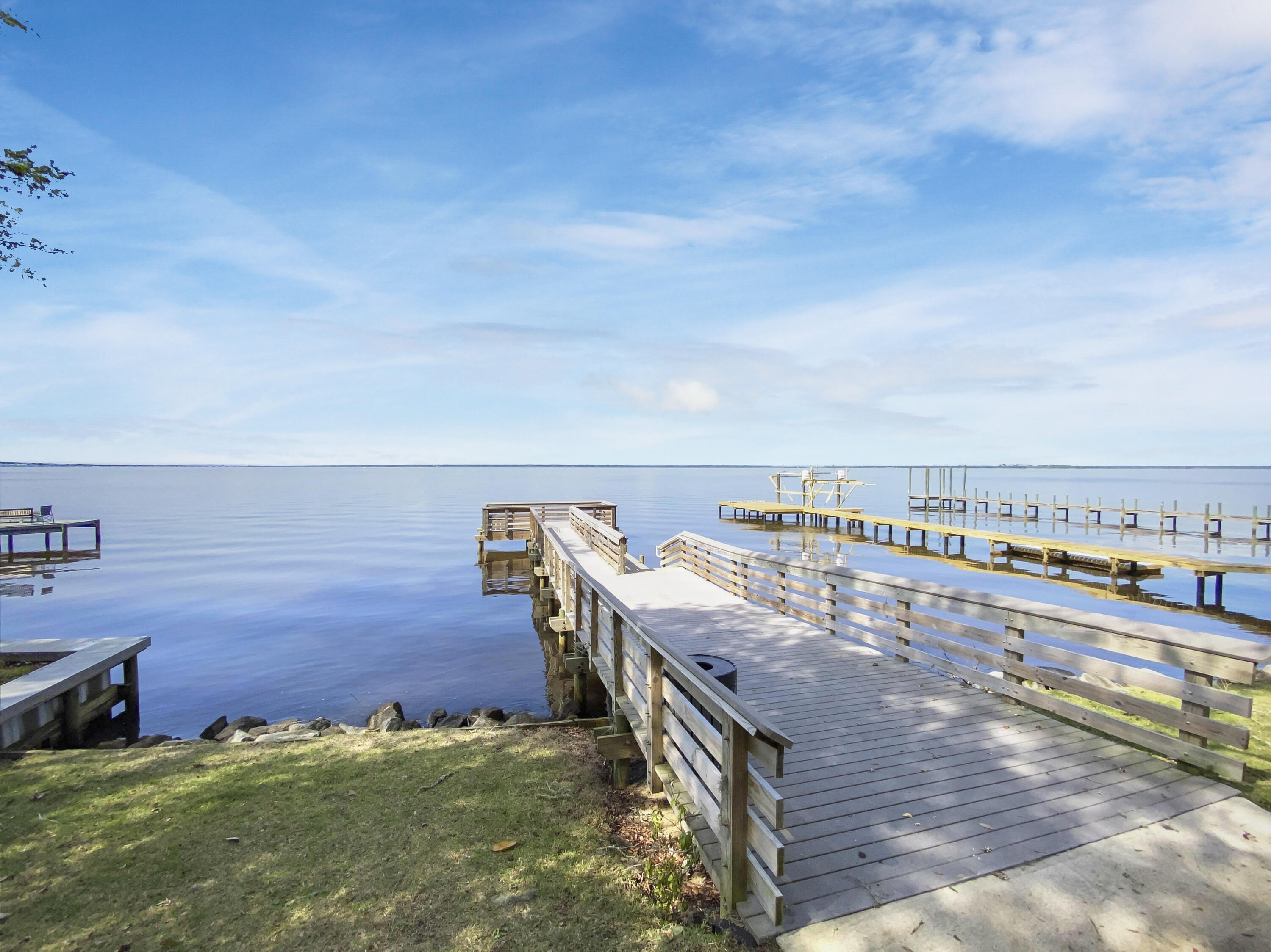 Grayton Bayou - Land