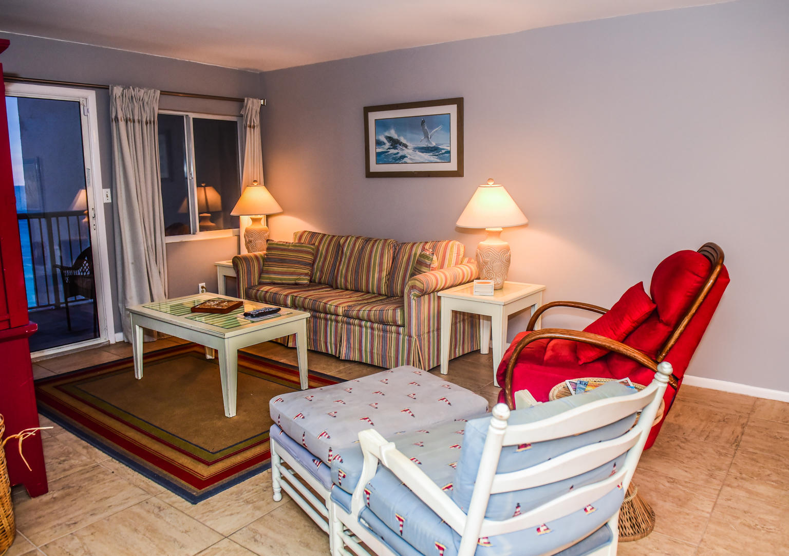 HOLIDAY SURF & RACQUET CLUB - Residential