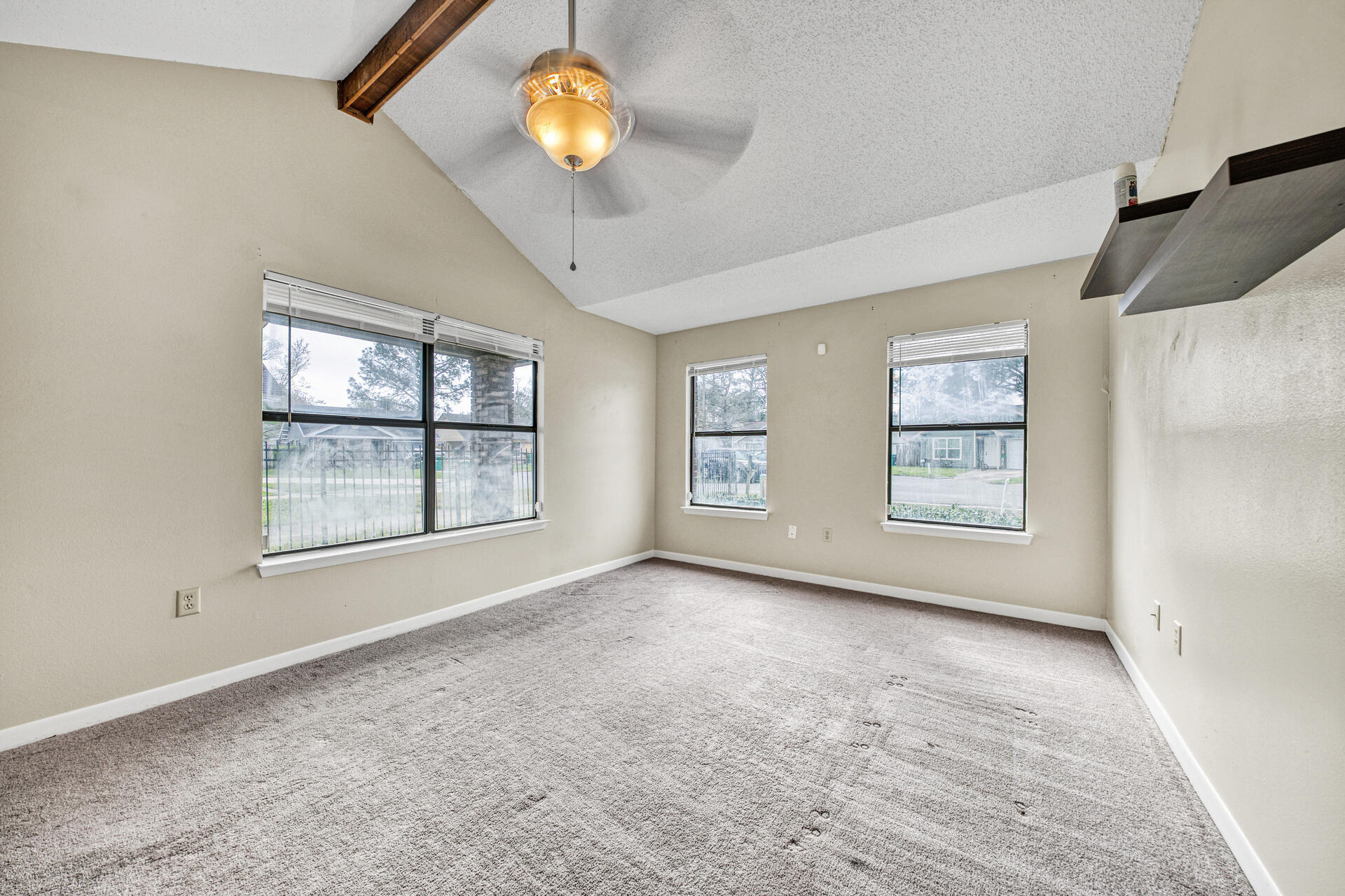 HIDDEN TRAIL PHASE I LOT 6 - Residential